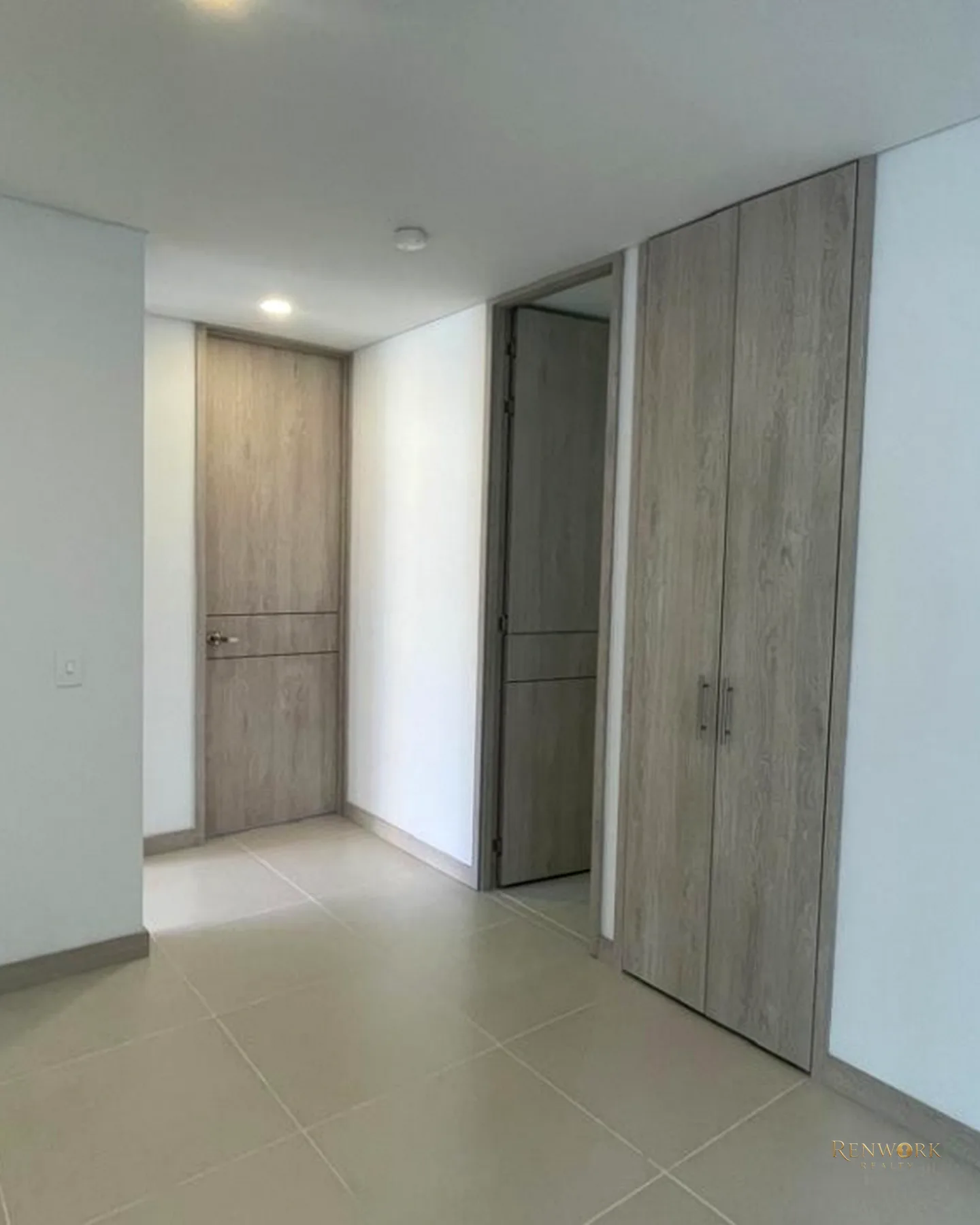 VENTA APARTAMENTO ENVIGADO LOS MESA NUEVO CON TERRAZA PRIVADA · foto 6