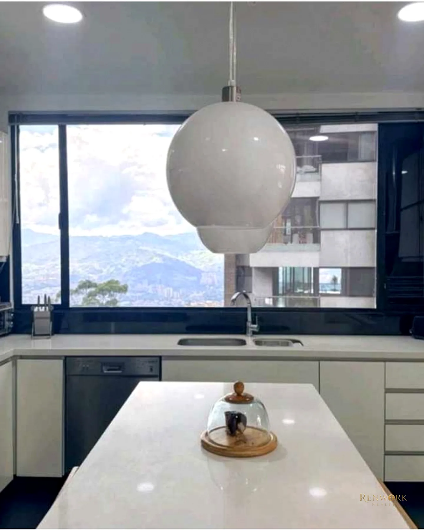 VENTA APARTAMENTO EXCLUSIVO EN EL POBLADO LOS BALSOS CERCA A ISA · foto 5