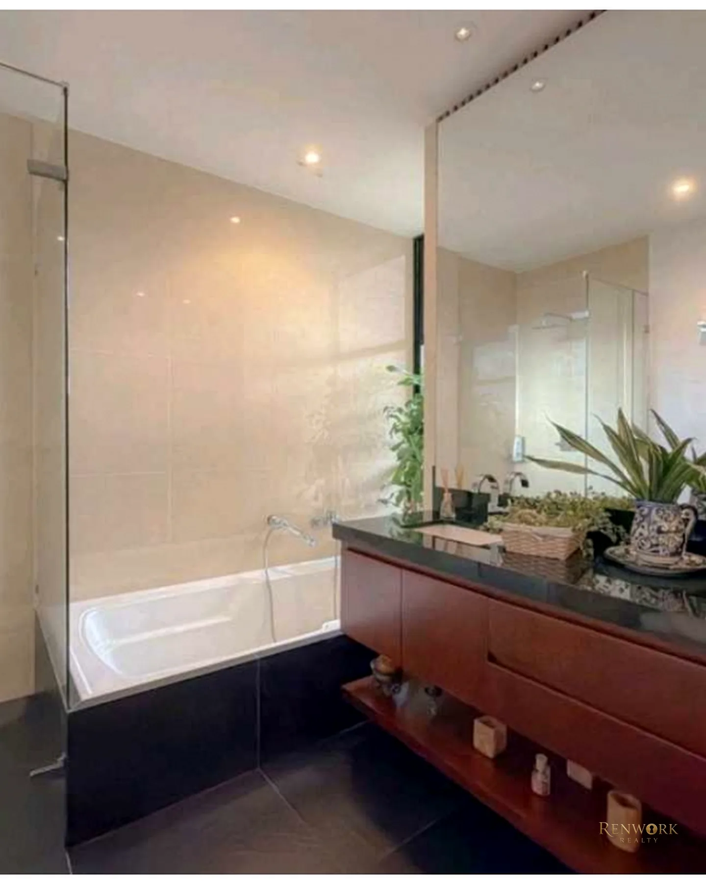 VENTA APARTAMENTO EXCLUSIVO EN EL POBLADO LOS BALSOS CERCA A ISA · foto 8