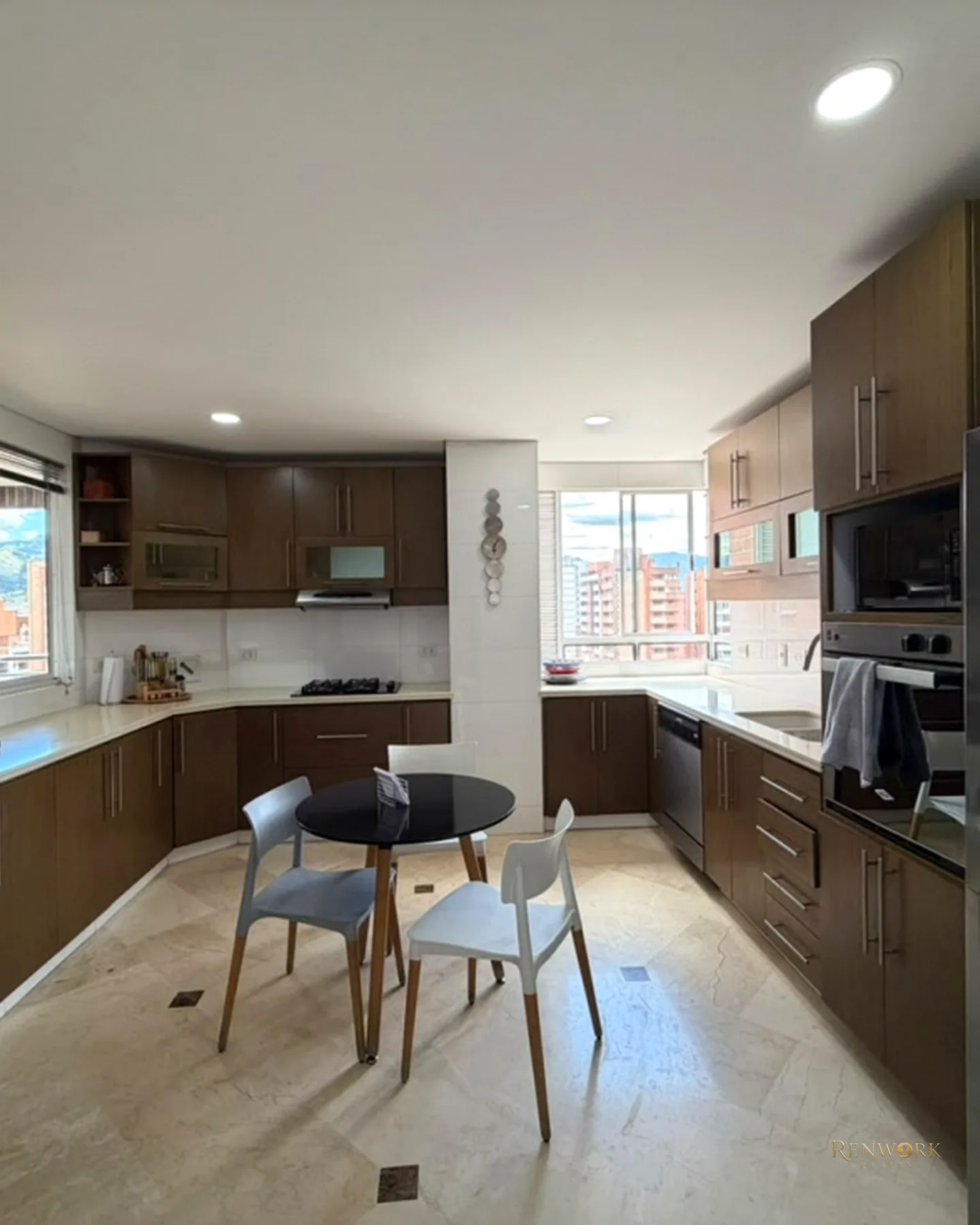 VENTA APARTAMENTO - LAURELES. · foto 7