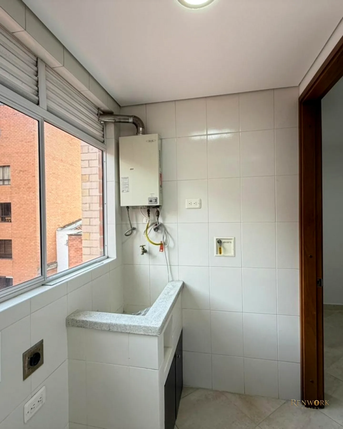VENTA APARTAMENTO - LAURELES · foto 16