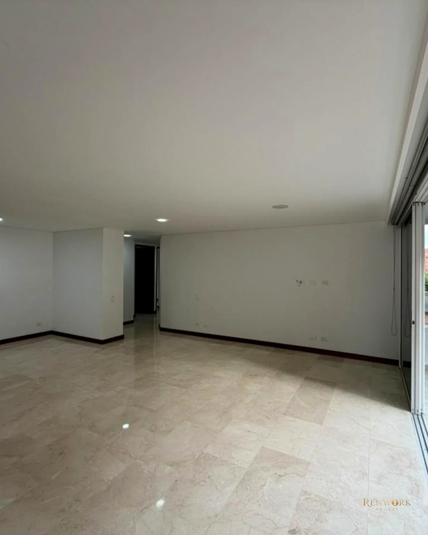 VENTA APARTAMENTO - LAURELES · foto 3
