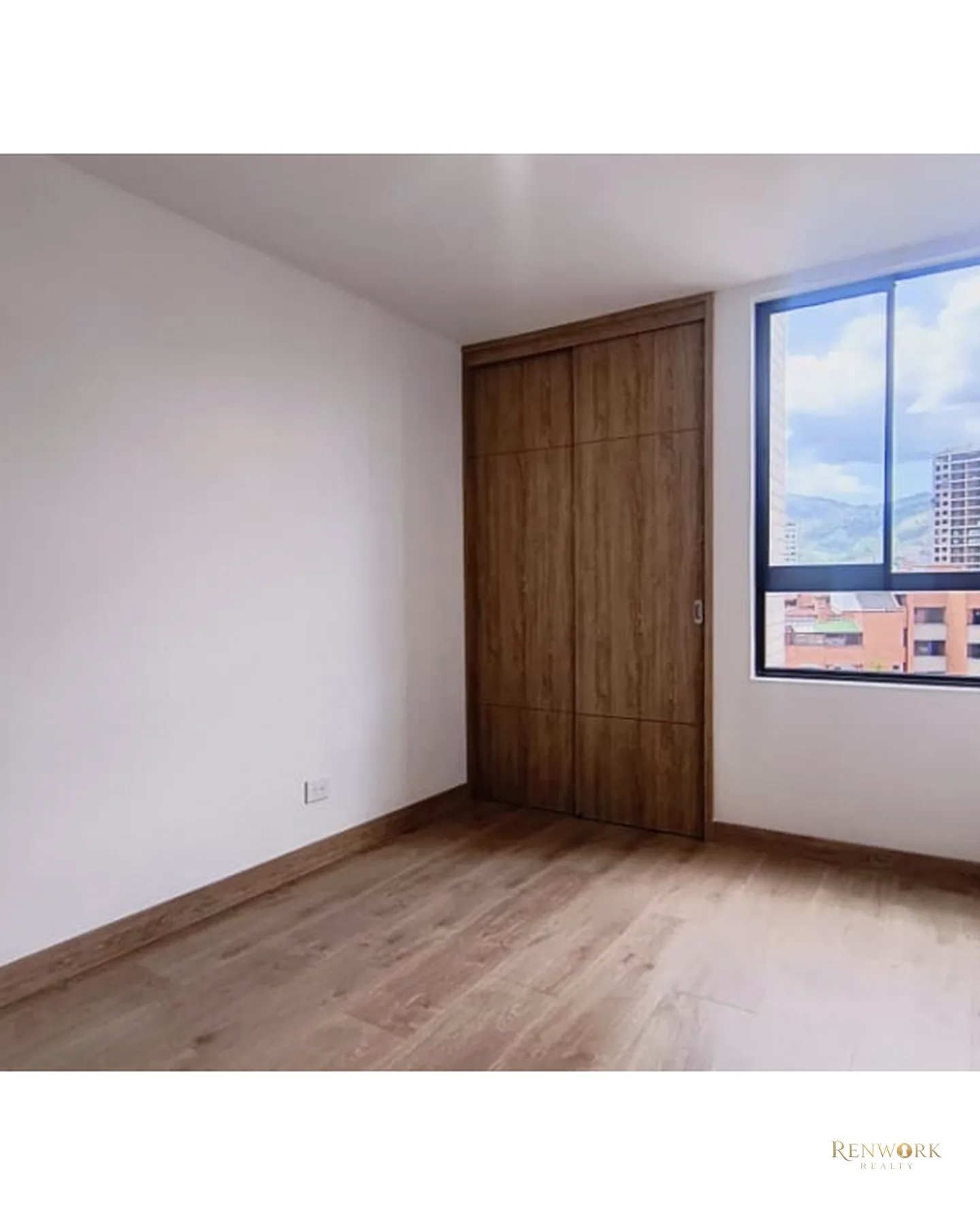 VENTA APARTAMENTO - LAURELES. · foto 10