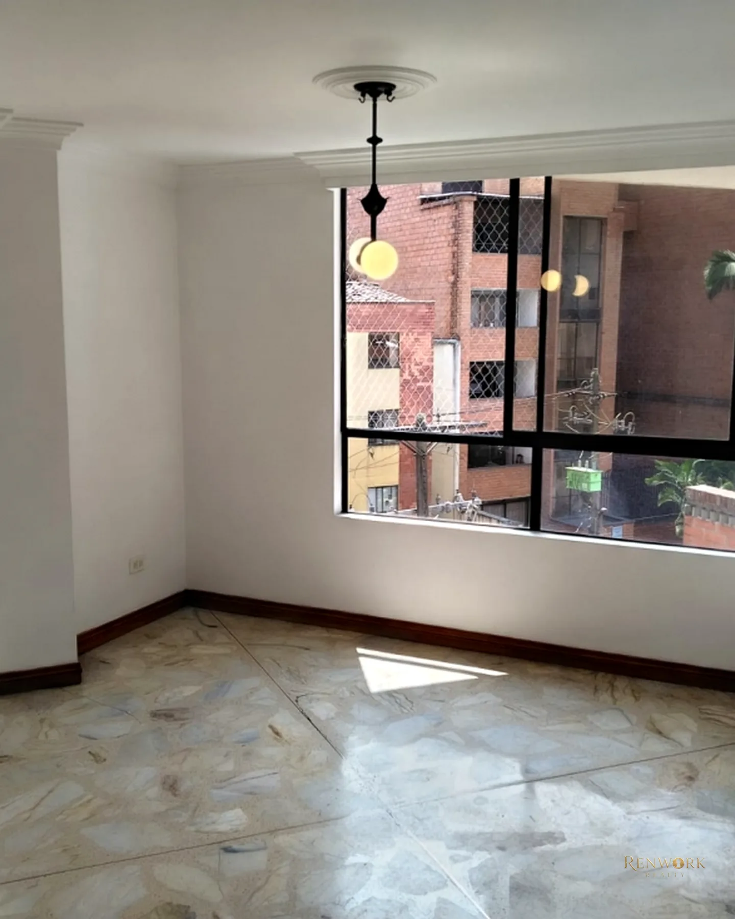 VENTA APARTAMENTO - LAURELES · foto 4