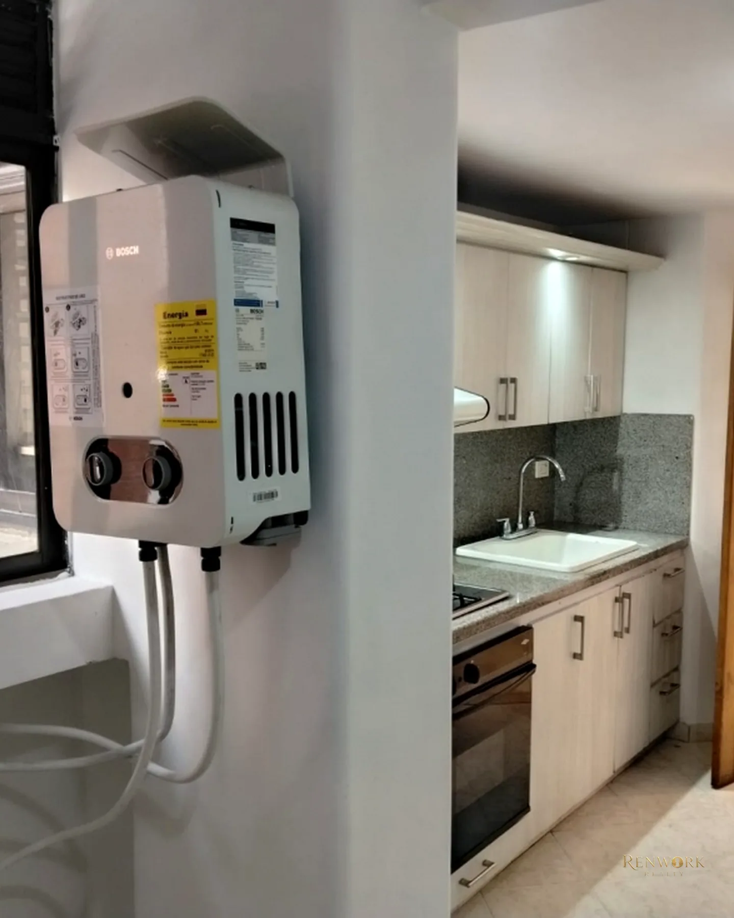 VENTA APARTAMENTO - LAURELES · foto 3