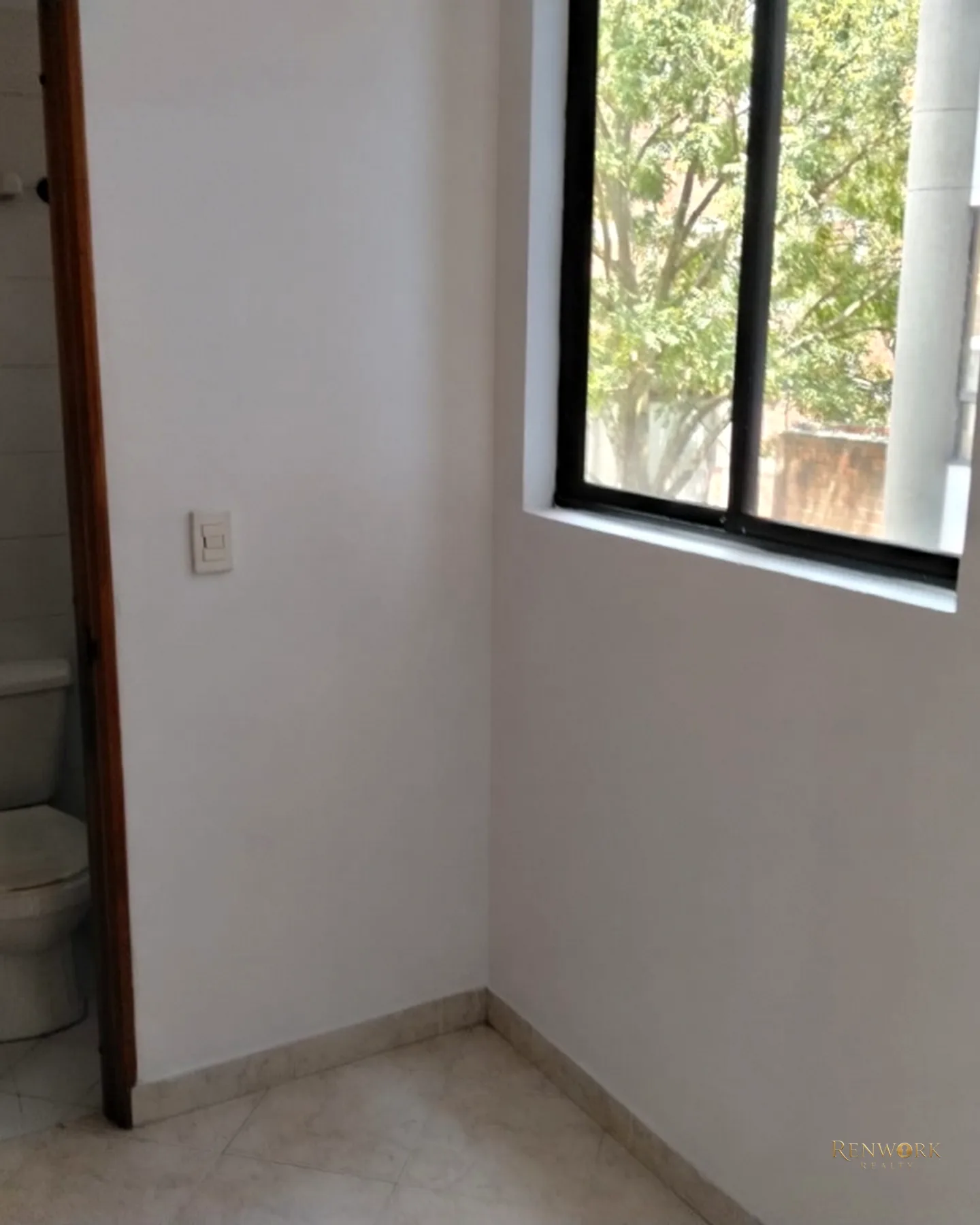 VENTA APARTAMENTO - LAURELES · foto 8