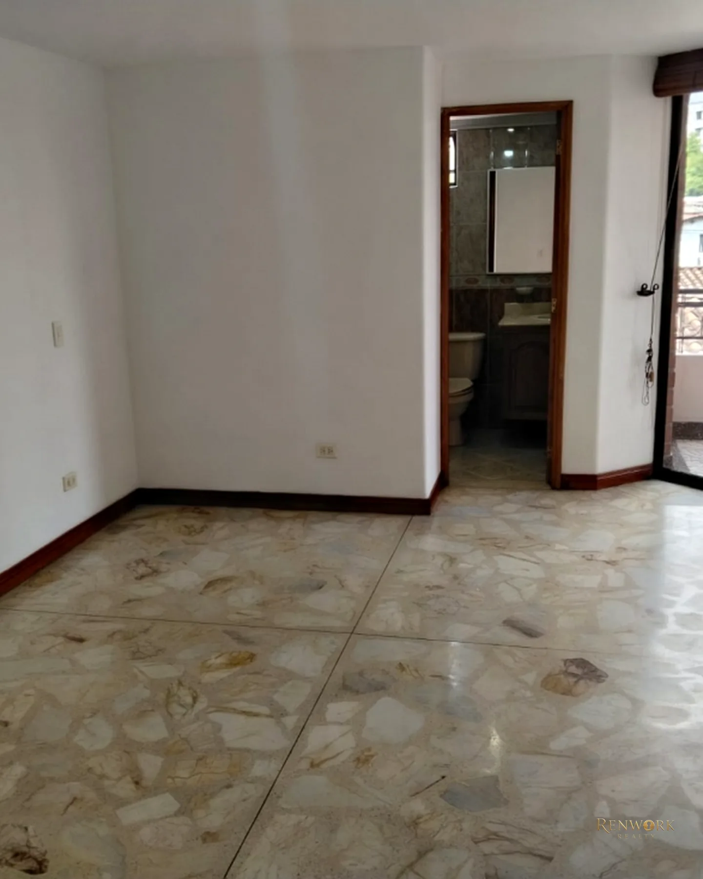 VENTA APARTAMENTO - LAURELES · foto 6