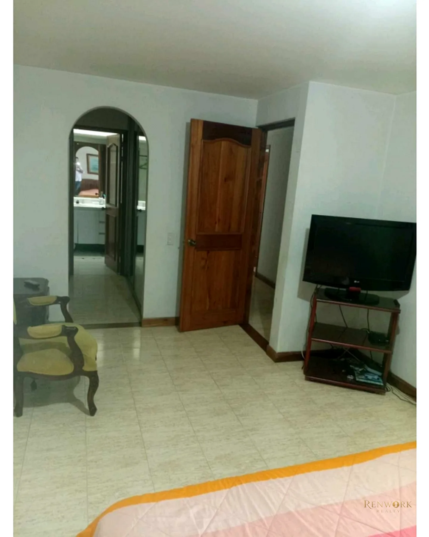 VENTA APARTAMENTO LAURELES · foto 8