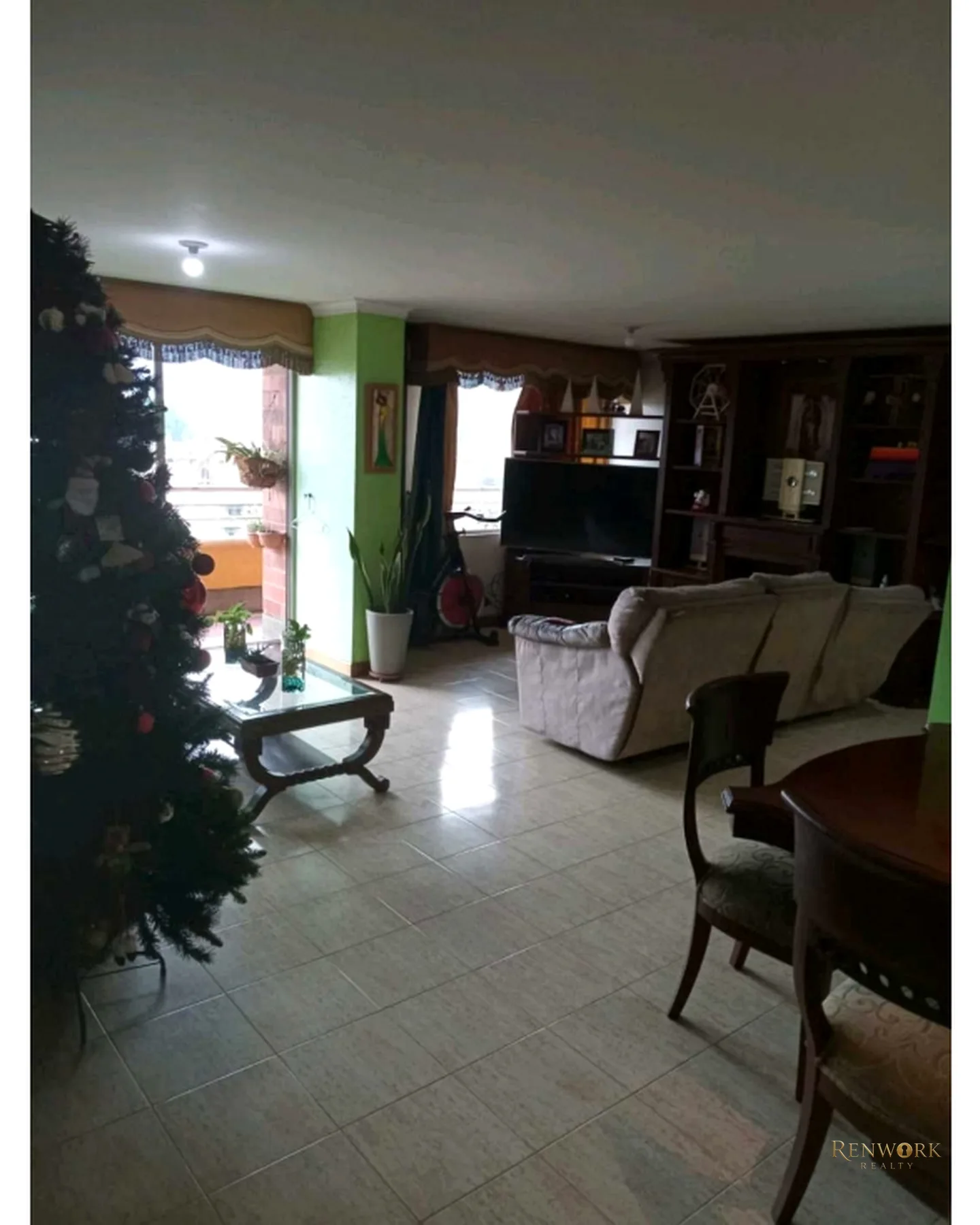 VENTA APARTAMENTO LAURELES · foto 2