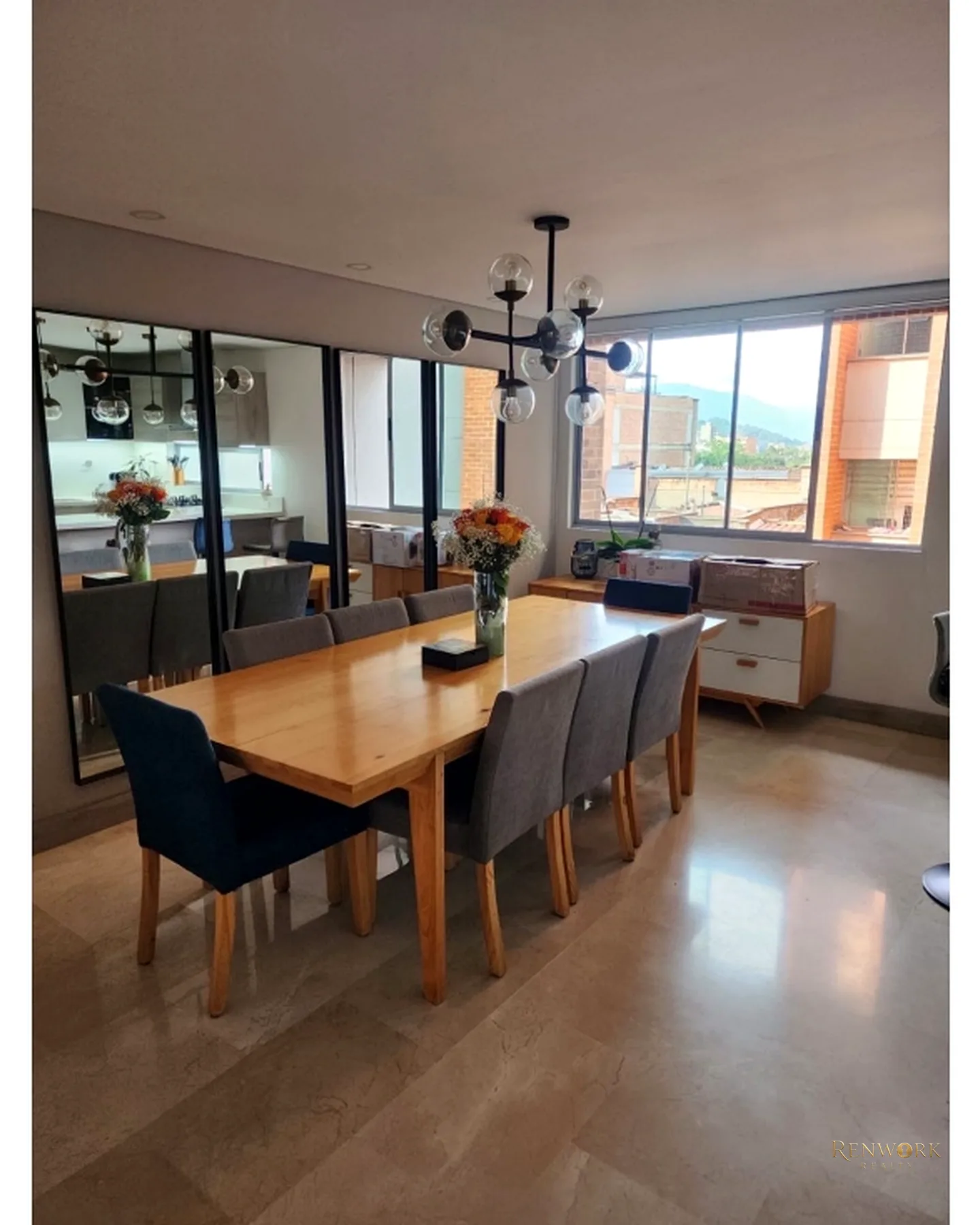 VENTA APARTAMENTO LAURELES · foto 2