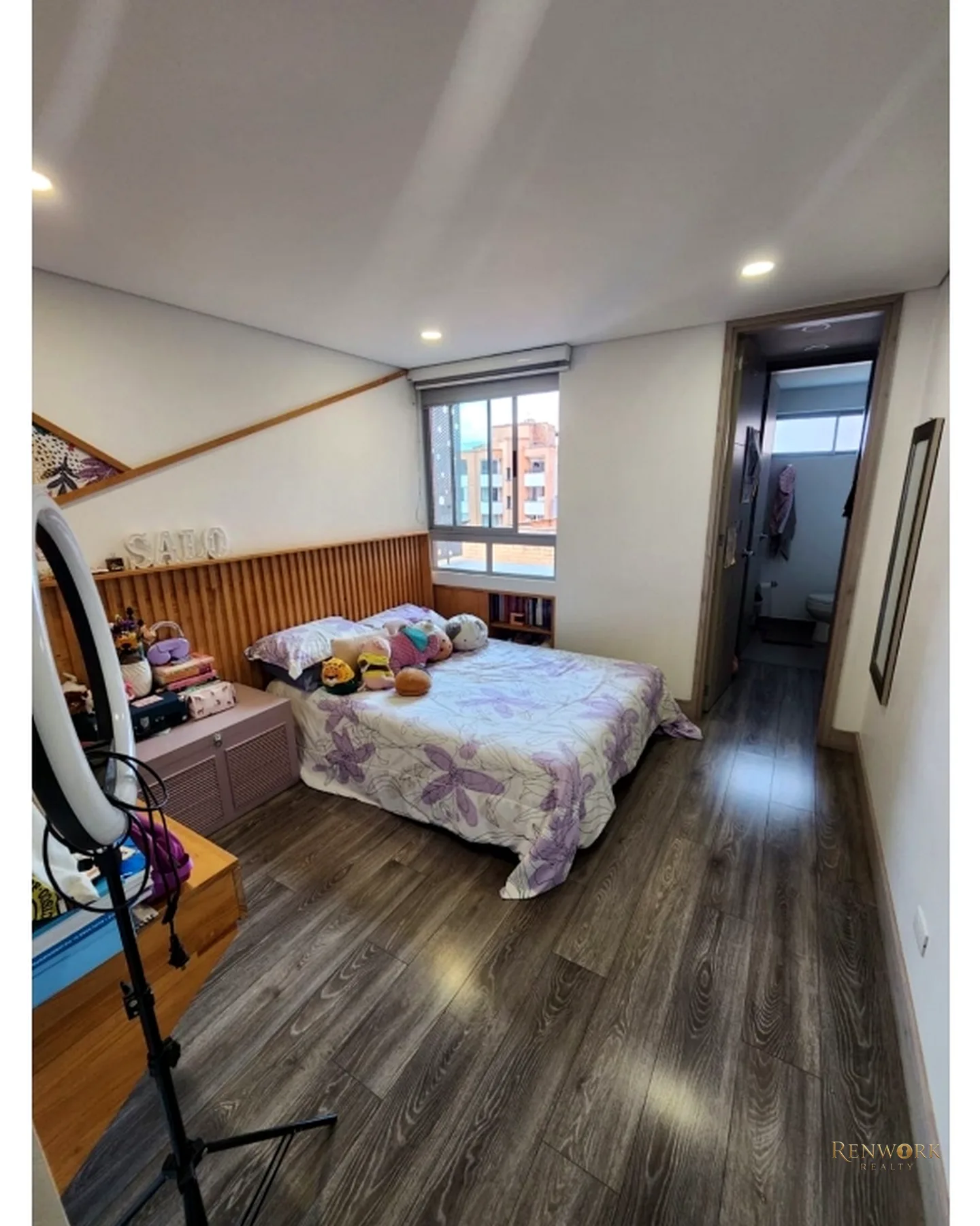 VENTA APARTAMENTO LAURELES · foto 5