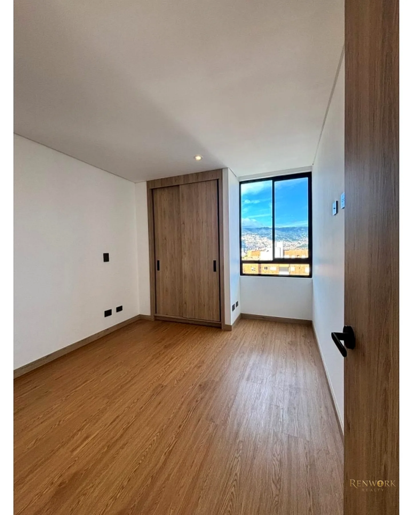 VENTA APARTAMENTO LAURELES LA CASTELLANA · foto 7