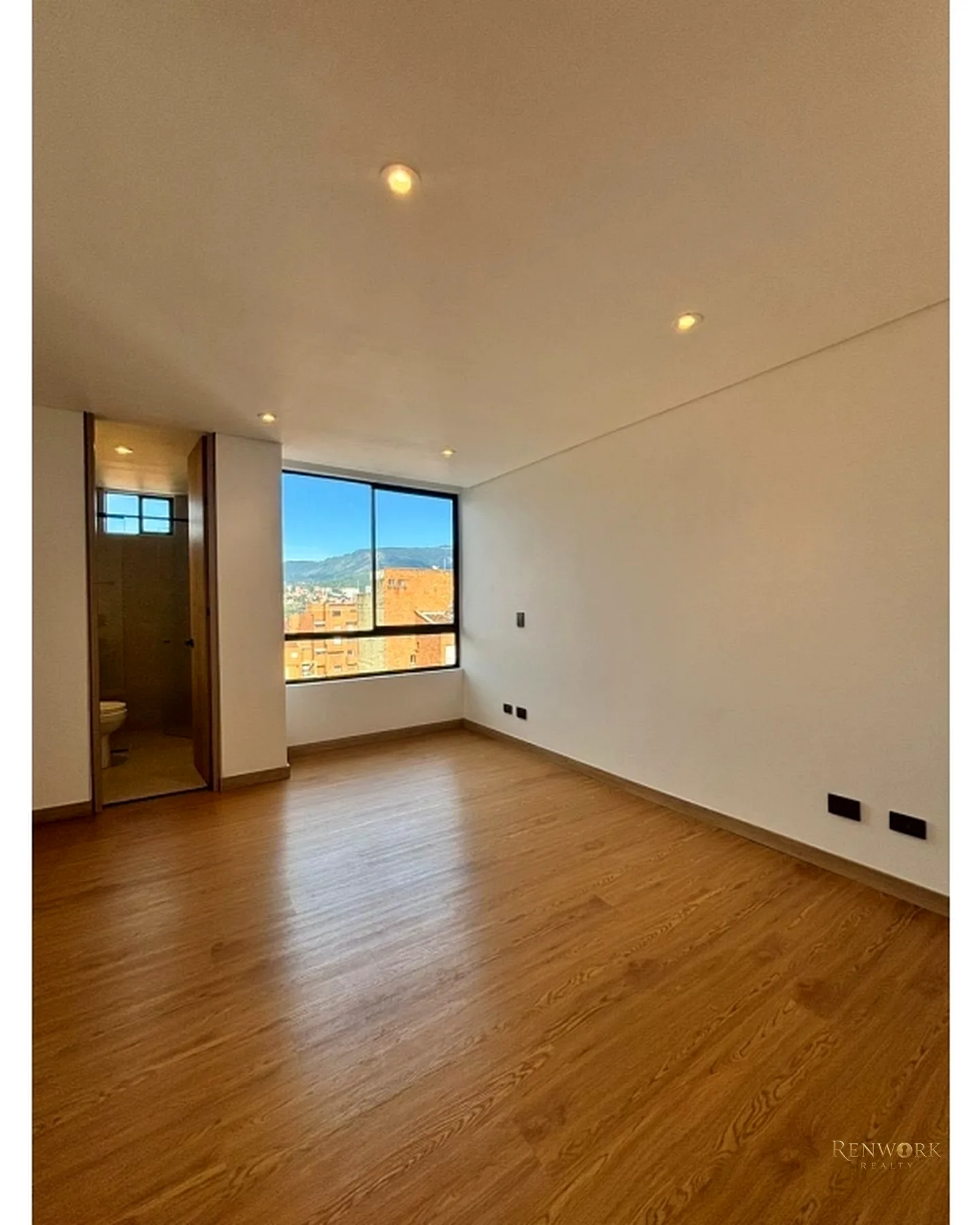 VENTA APARTAMENTO LAURELES LA CASTELLANA · foto 5