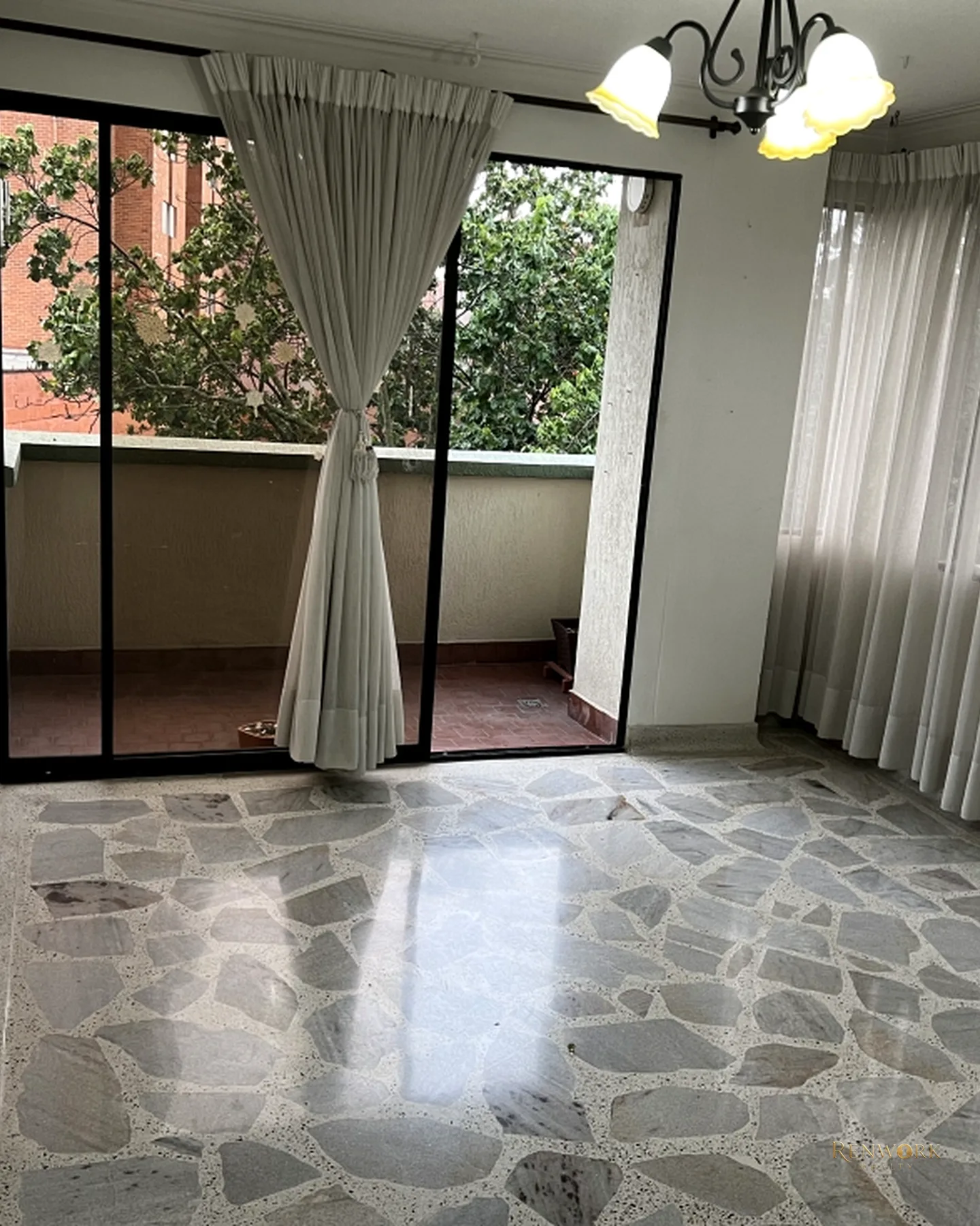 VENTA APARTAMENTO LAURELES MEDELLÍN 160 MTS2 · foto 15