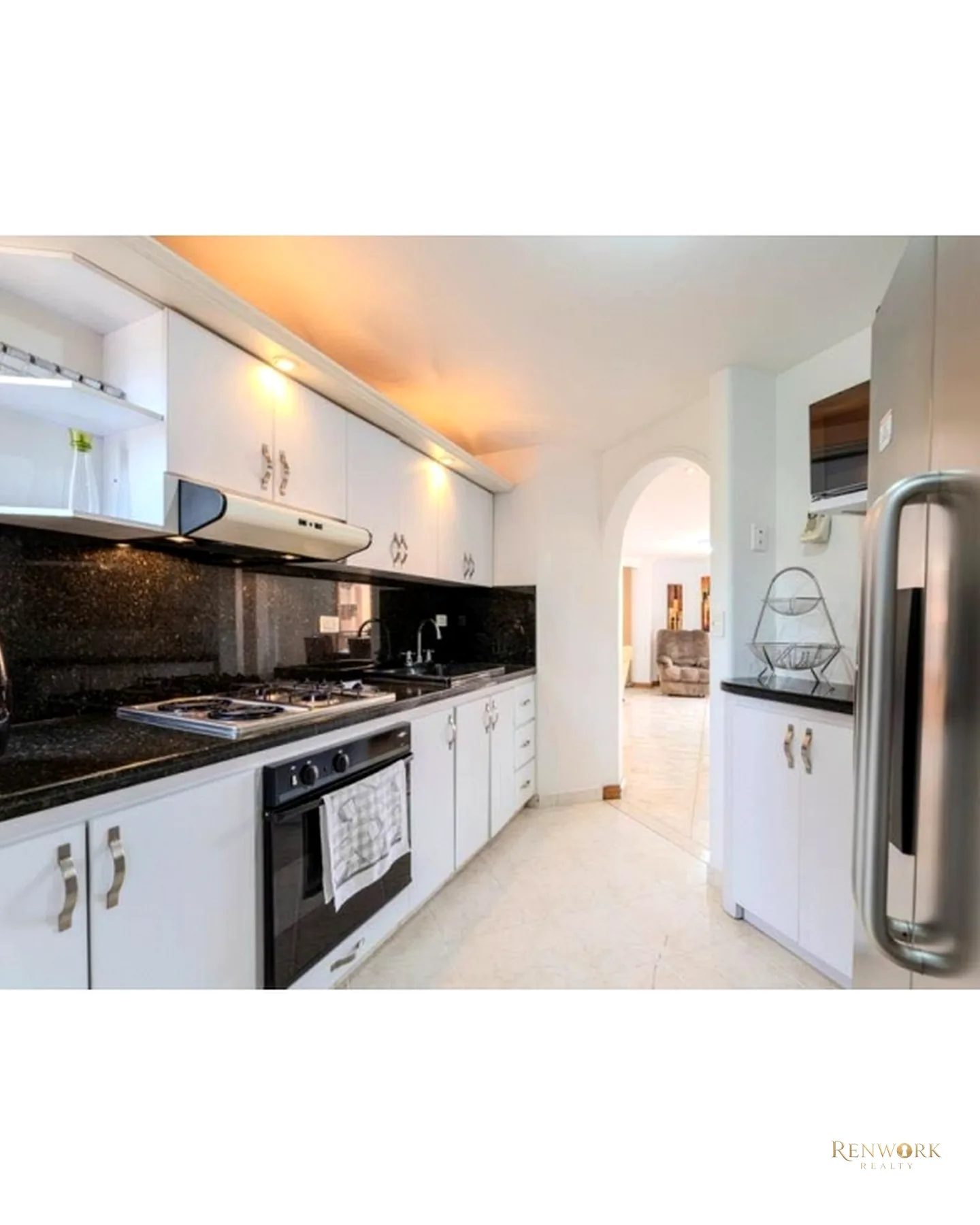 VENTA APARTAMENTO LAURELES STA TERESITA · foto 3