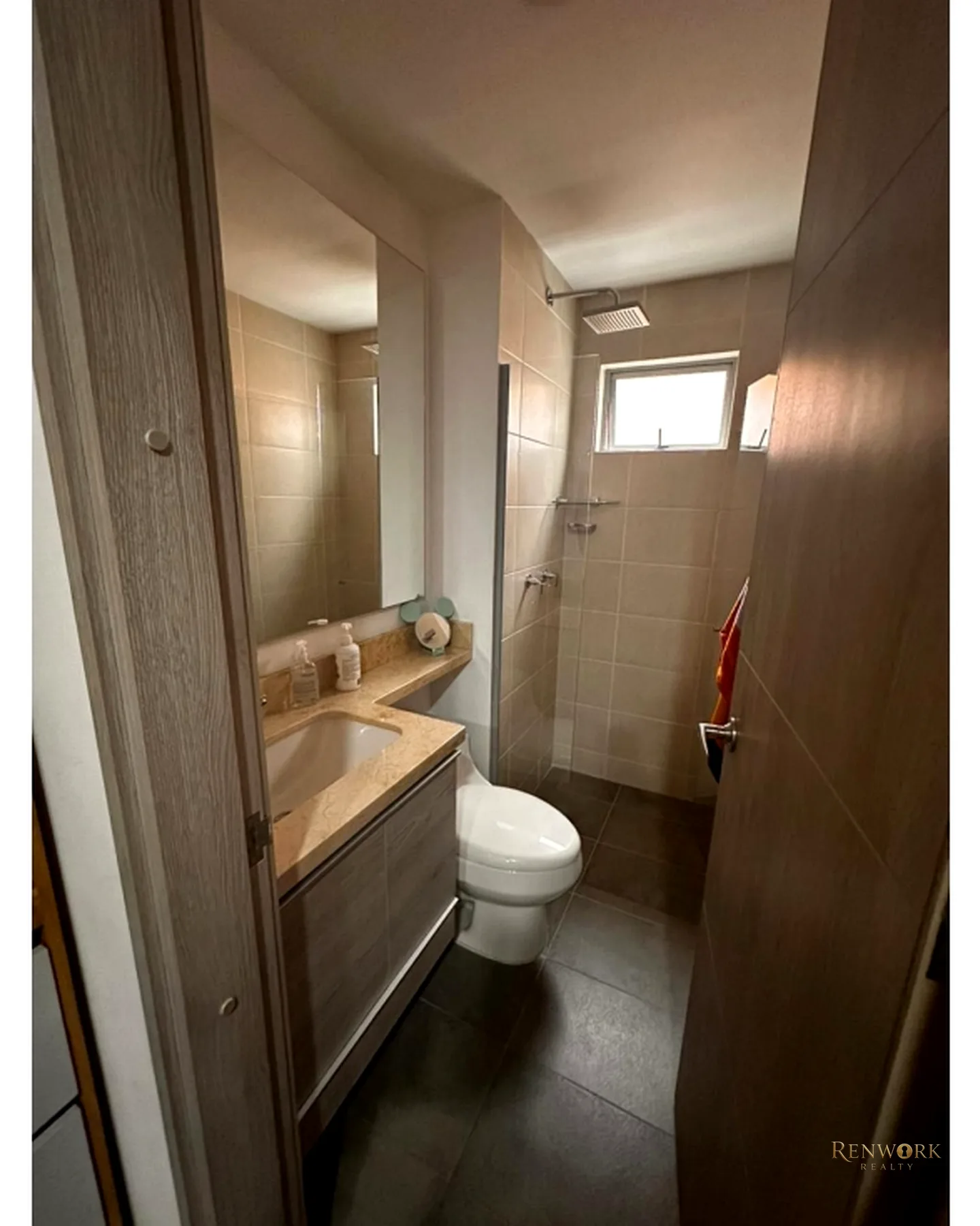 VENTA APARTAMENTO LAURELES UPB · foto 9