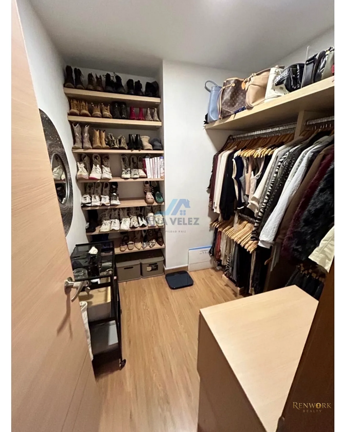 VENTA APARTAMENTO LOMA BENEDICTINOS ENVIGADO · foto 17