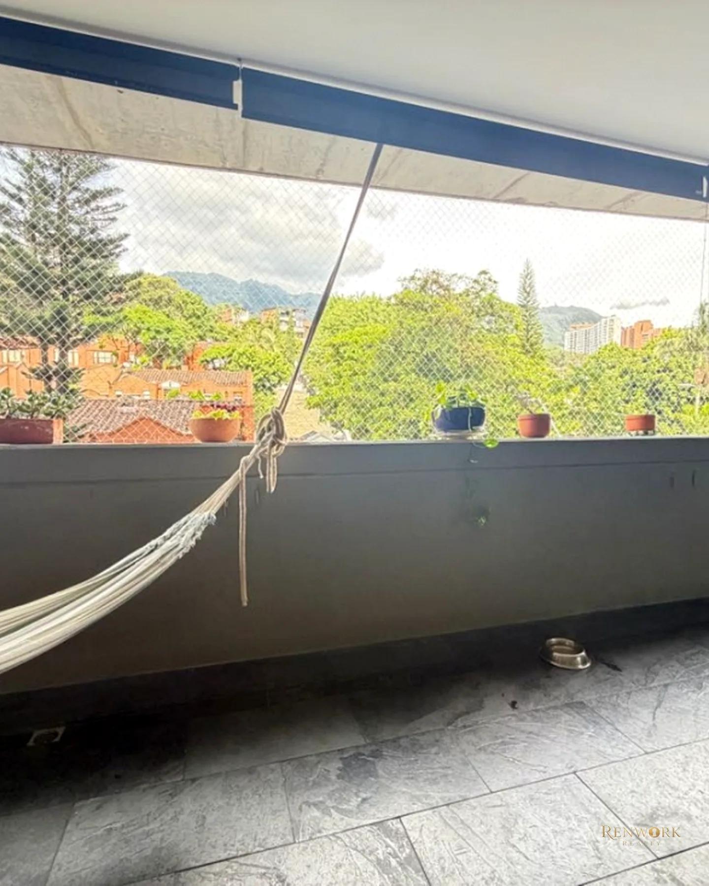 VENTA APARTAMENTO LOMA DE BENEDICTINOS · foto 4
