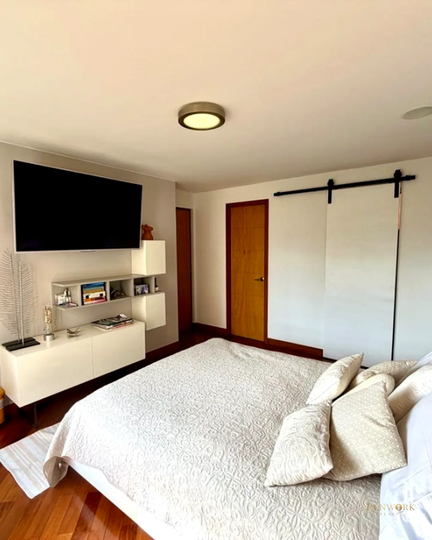 VENTA APARTAMENTO LOMA DE LAS SANTAS EL POBLADO MEDELLÍN · foto 6