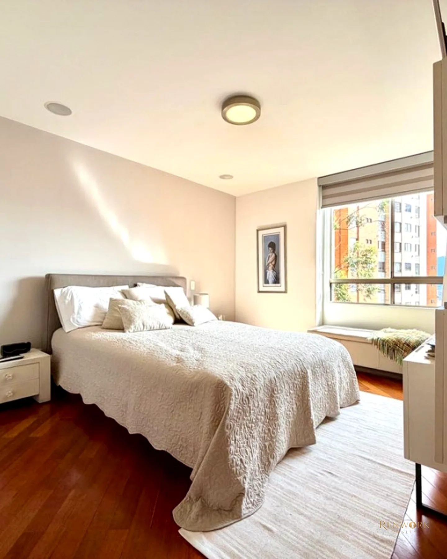 VENTA APARTAMENTO LOMA DE LAS SANTAS EL POBLADO MEDELLÍN · foto 7