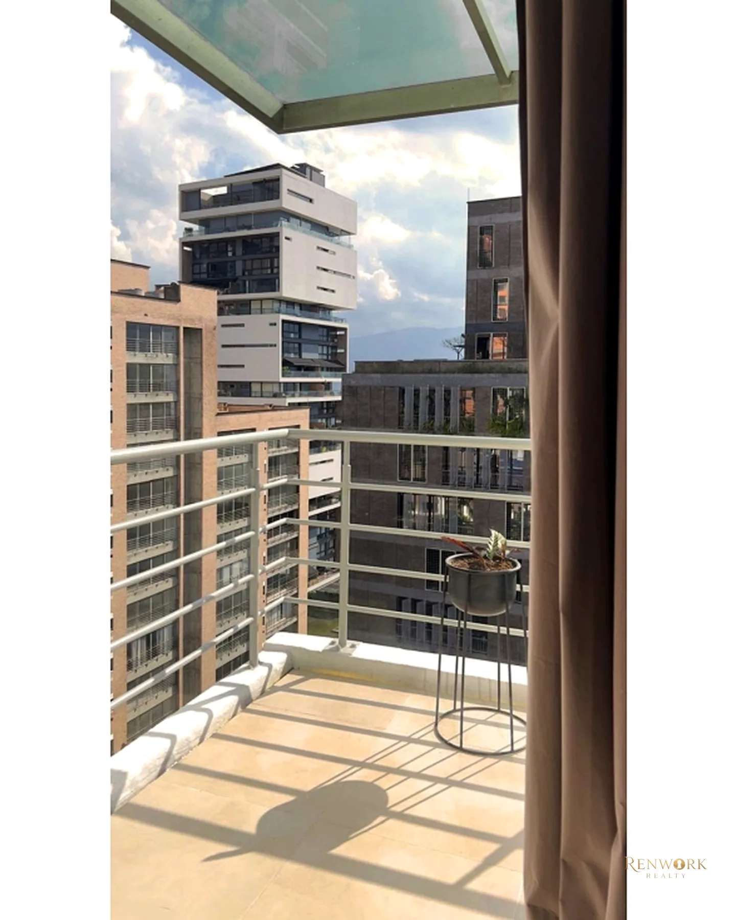 VENTA APARTAMENTO LUJOSO AIRBNB - EL POBLADO TRANSVERSAL INFERIOR · foto 22