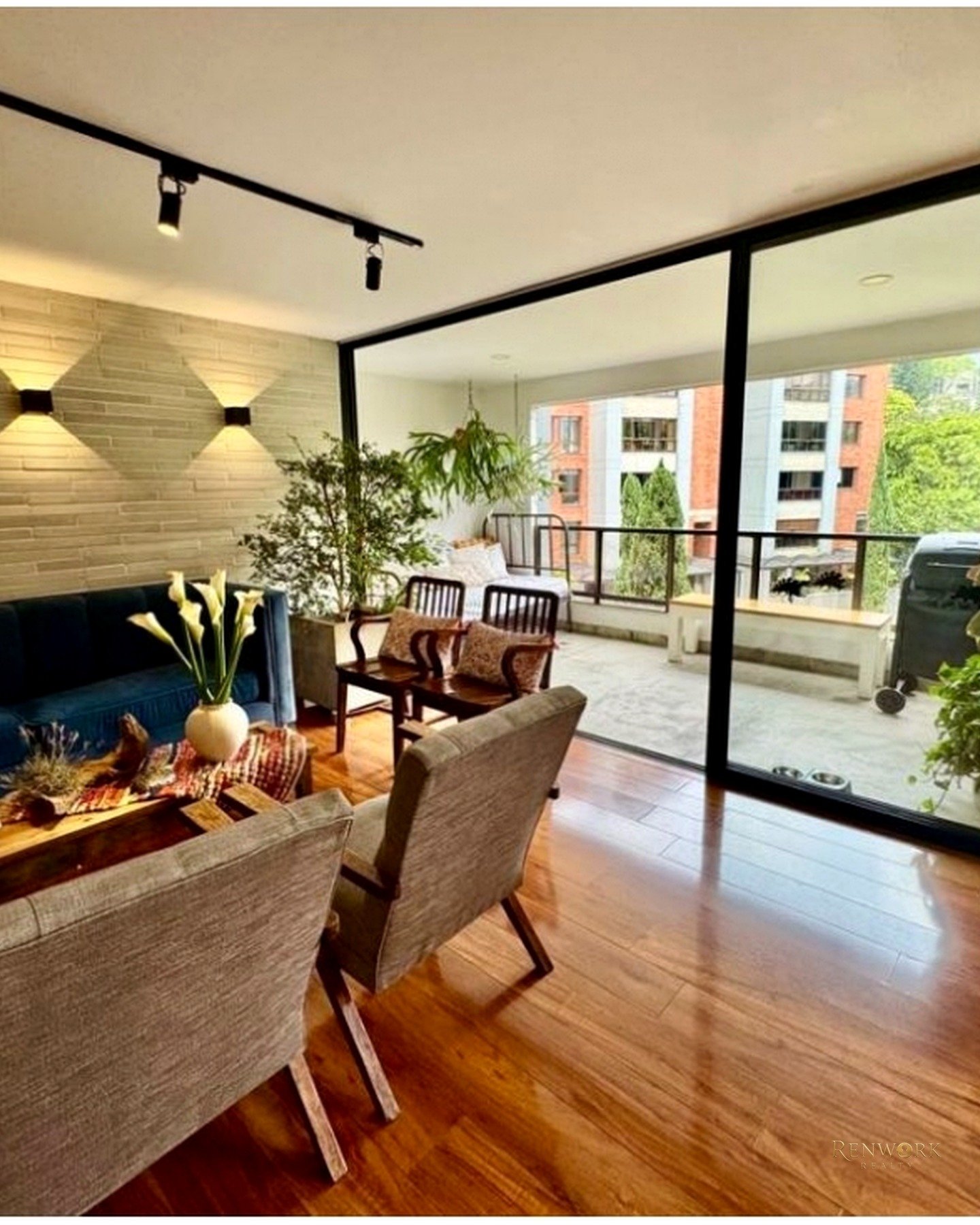 Vista de VENTA APARTAMENTO MEDELLÍN EL POBLADO EL DIAMANTE II