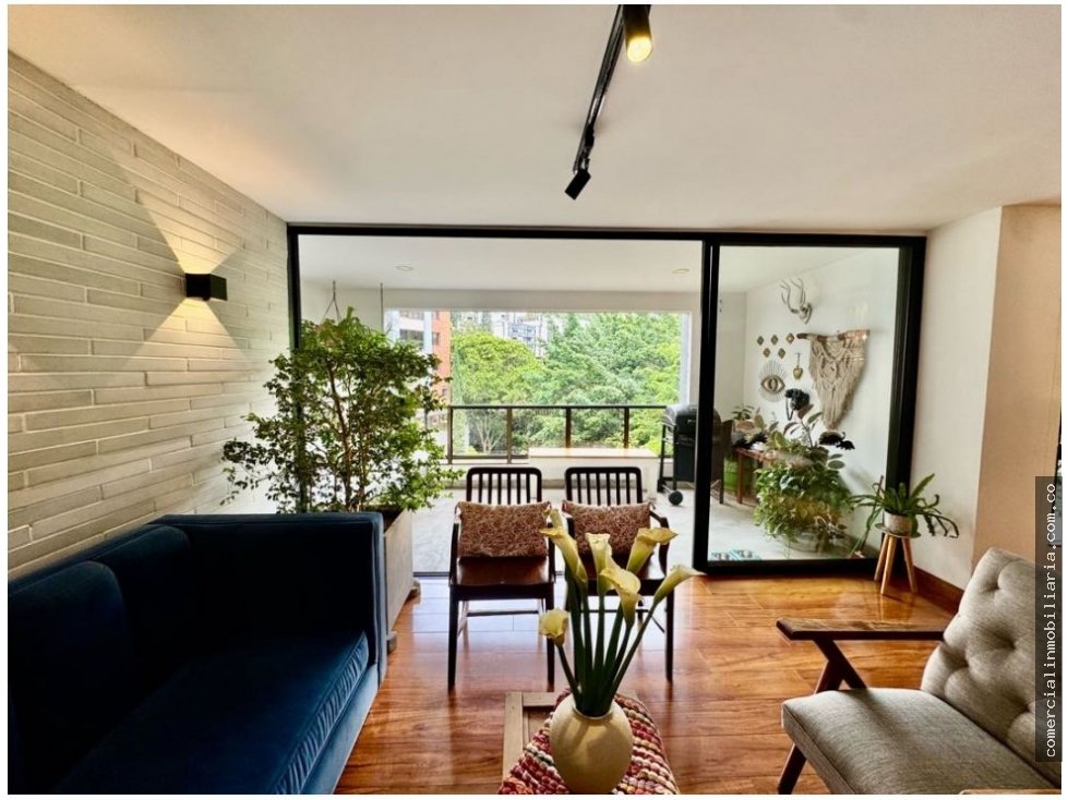 VENTA APARTAMENTO MEDELLÍN EL POBLADO EL DIAMANTE II · foto 9