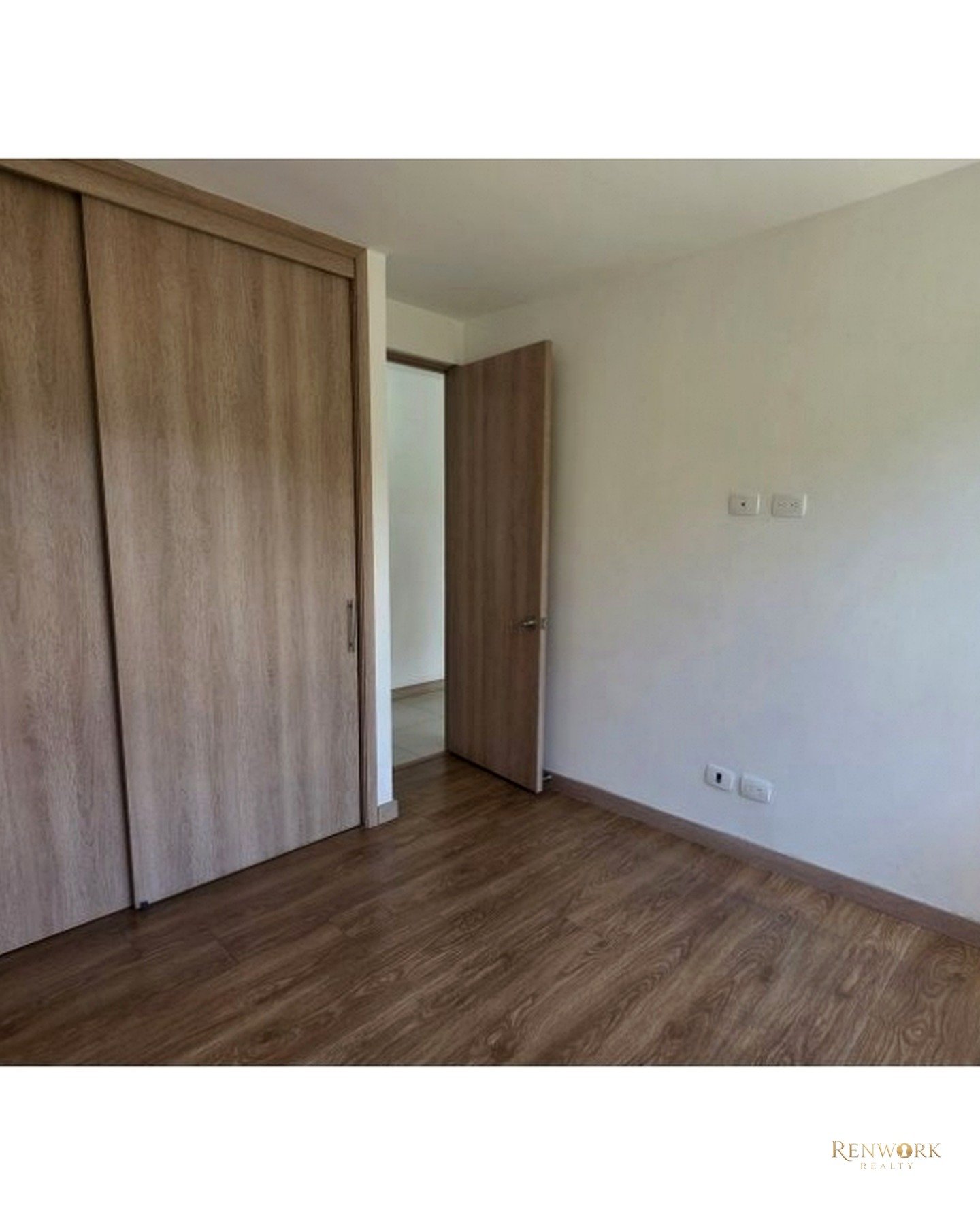 VENTA APARTAMENTO MEDELLIN - LOMA SAN JULIAN VISTA ABIERTA · foto 15