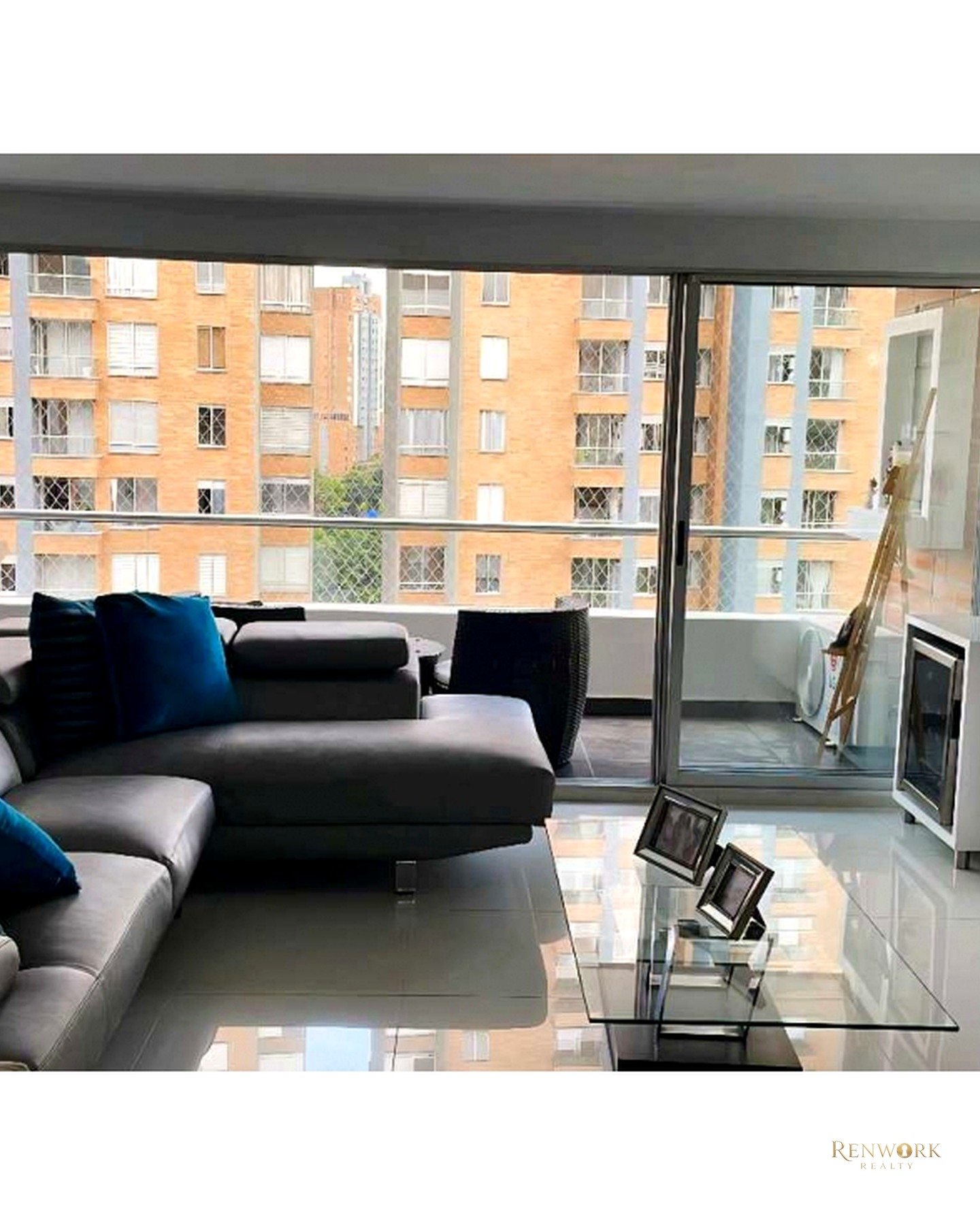 VENTA APARTAMENTO MODERNO 118 M2 CASTROPOL EL POBLADO