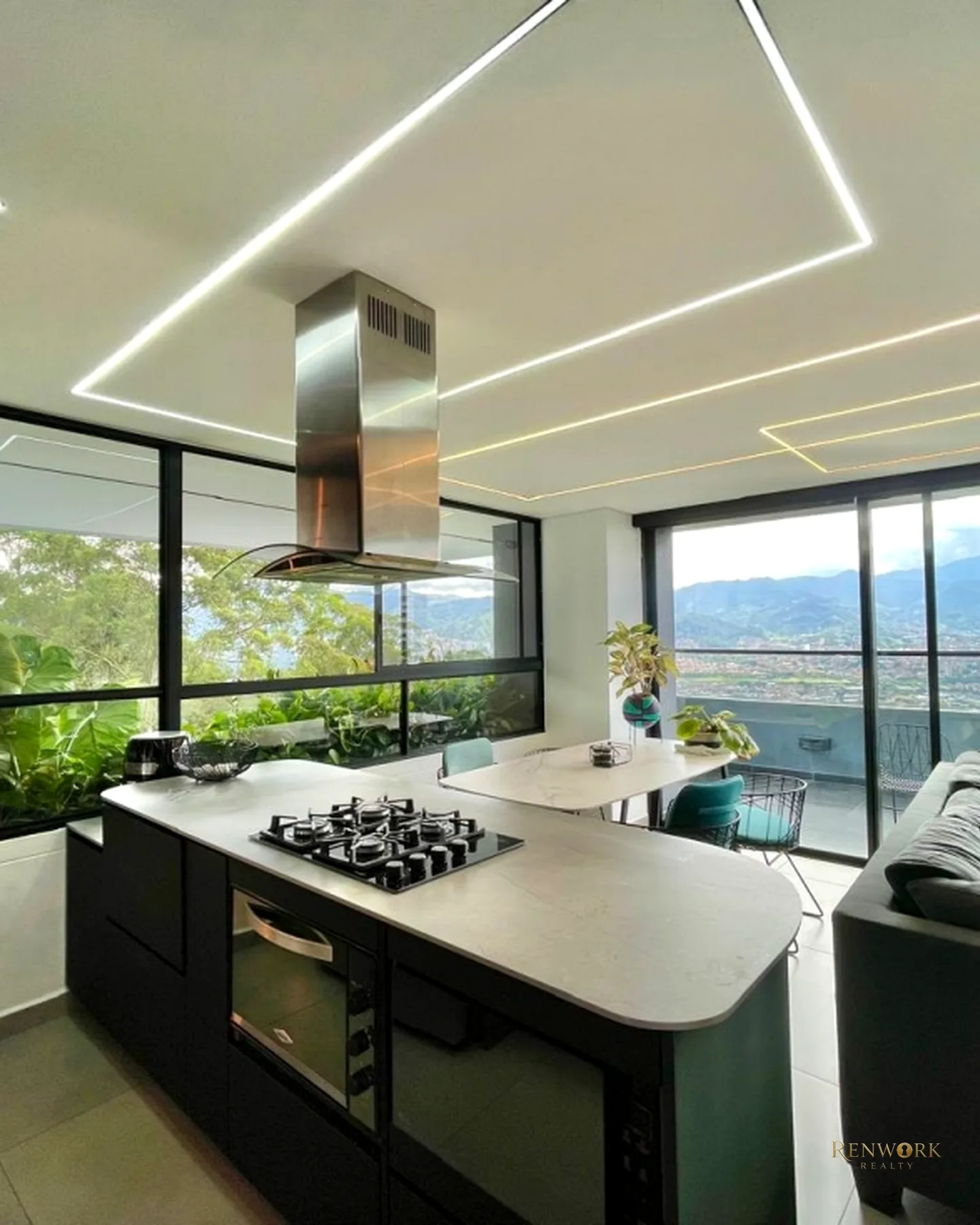 VENTA APARTAMENTO MODERNO EL POBLADO LAS PALMAS - VISTA PANORÁMICA · foto 4