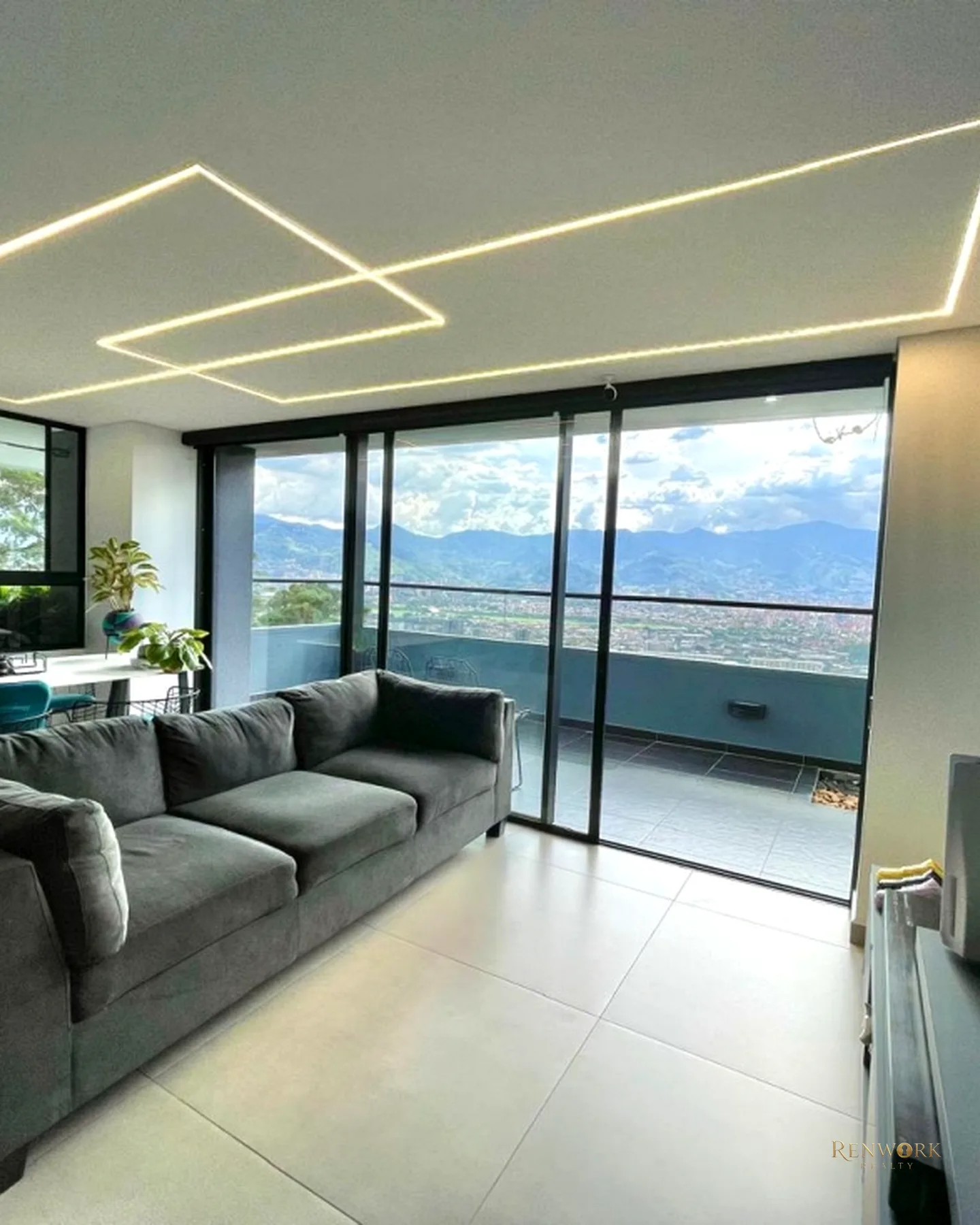 VENTA APARTAMENTO MODERNO EL POBLADO LAS PALMAS - VISTA PANORÁMICA · foto 1