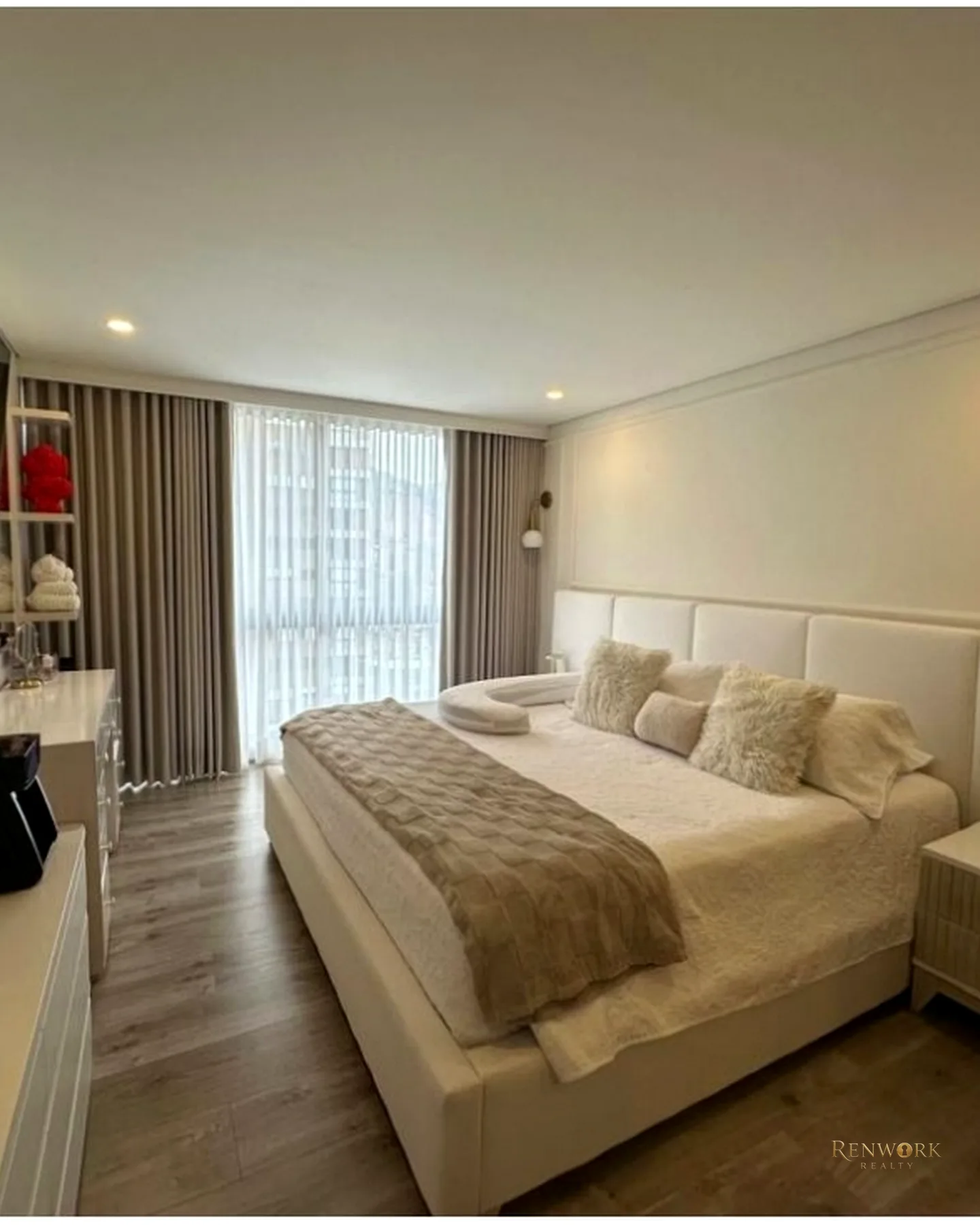 VENTA APARTAMENTO MODERNO POBLADO CERCA A PALMAS - ARRIBA DEL INTER · foto 14