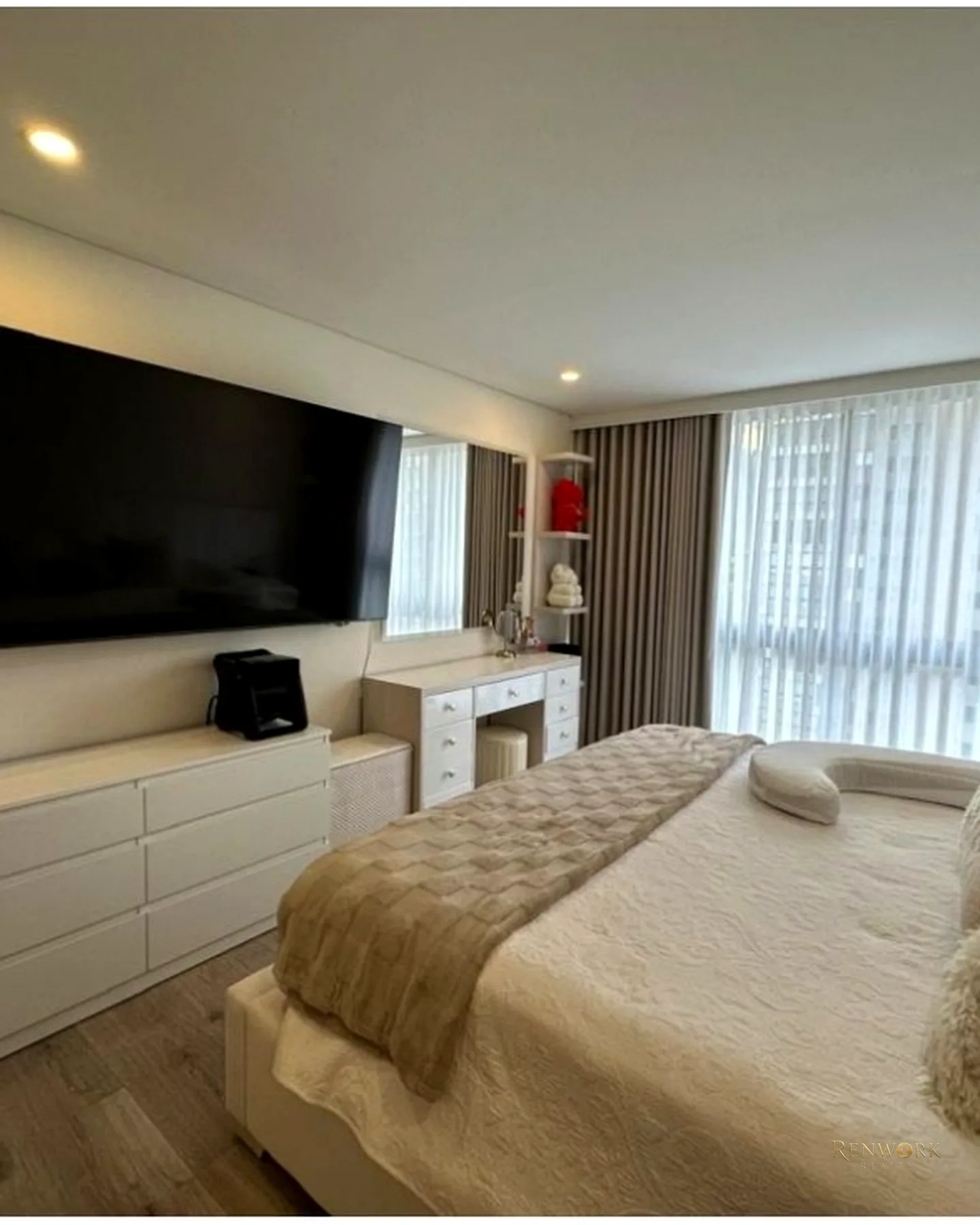 VENTA APARTAMENTO MODERNO POBLADO CERCA A PALMAS - ARRIBA DEL INTER · foto 18