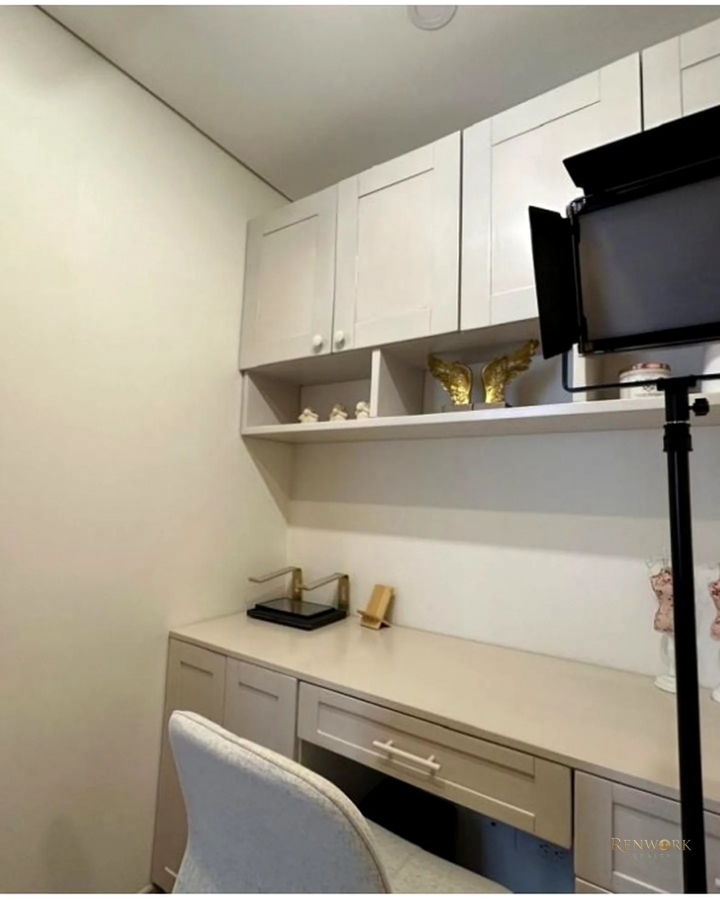 VENTA APARTAMENTO MODERNO POBLADO CERCA A PALMAS - ARRIBA DEL INTER · foto 11
