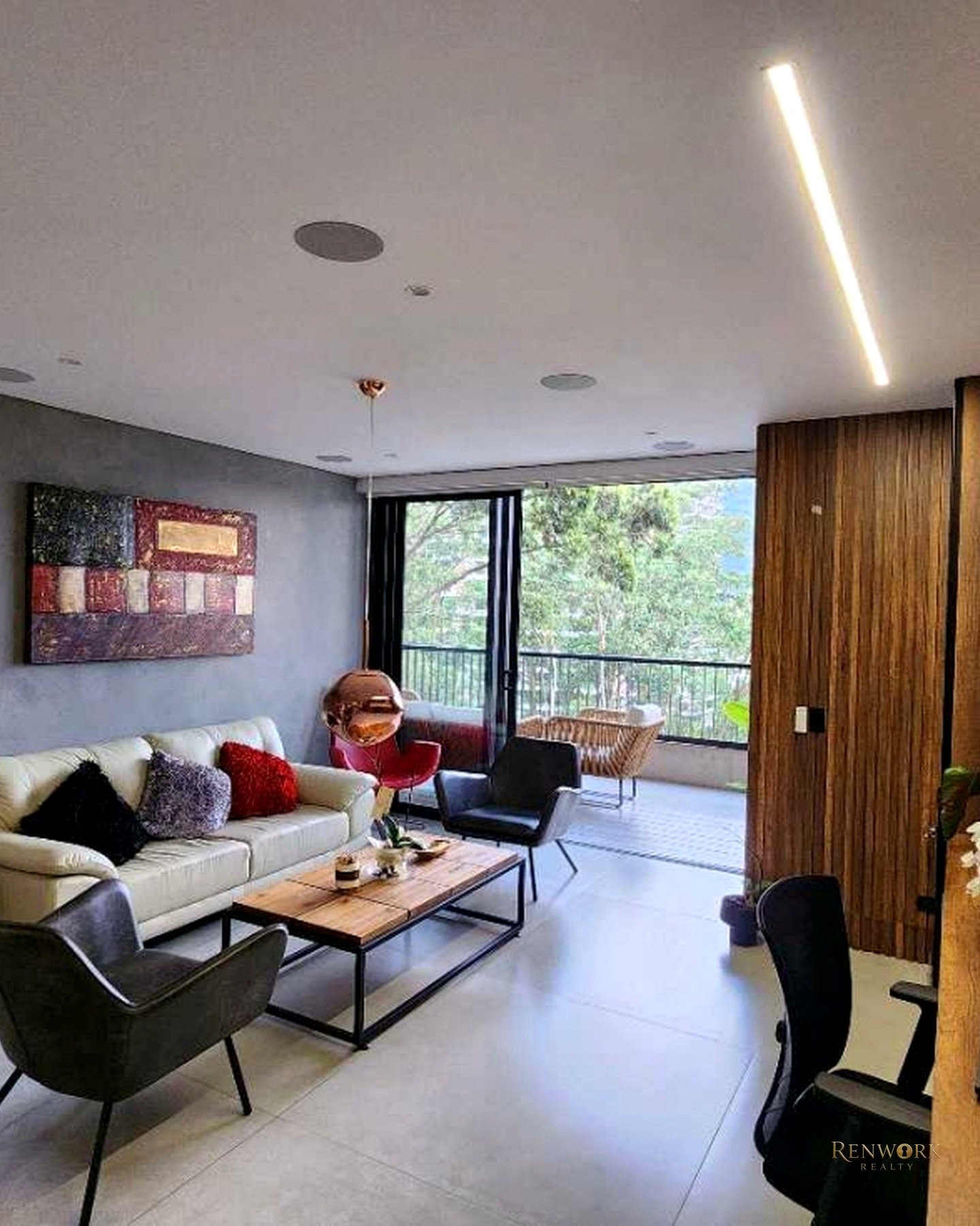 VENTA APARTAMENTO MODERNO POBLADO PALMAS BALCÓN AMPLIO Y CON VISTA · foto 4