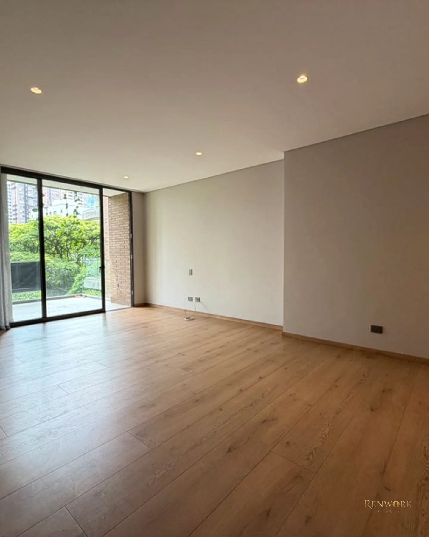 VENTA APARTAMENTO MODERNO Y HERMOSO EN CASTROPOL · foto 3