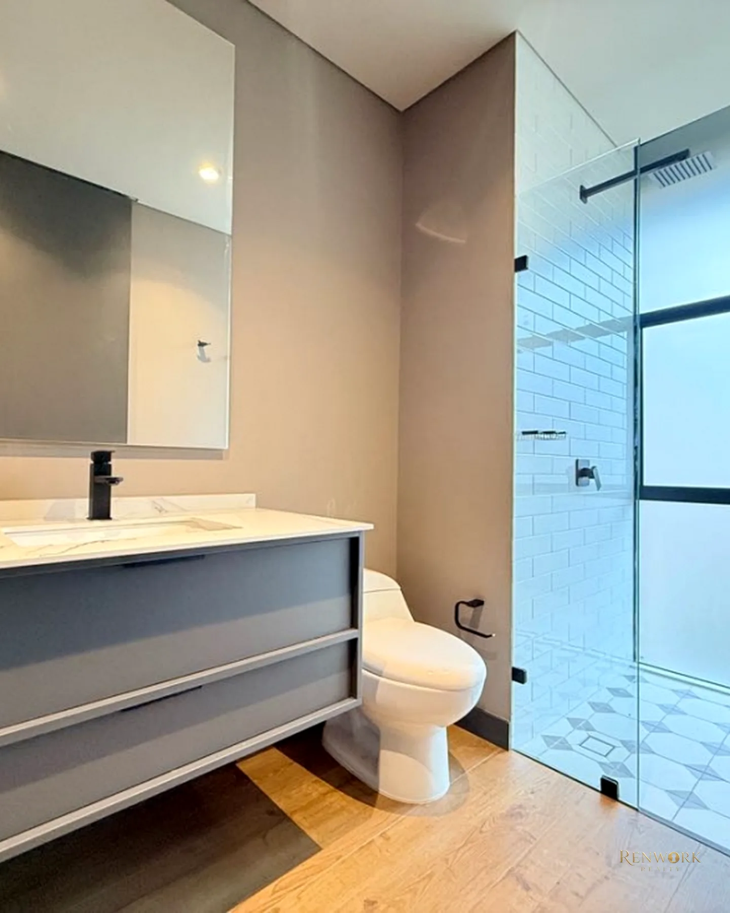 VENTA APARTAMENTO NUEVO| AMOBLADO POBLADO · foto 5