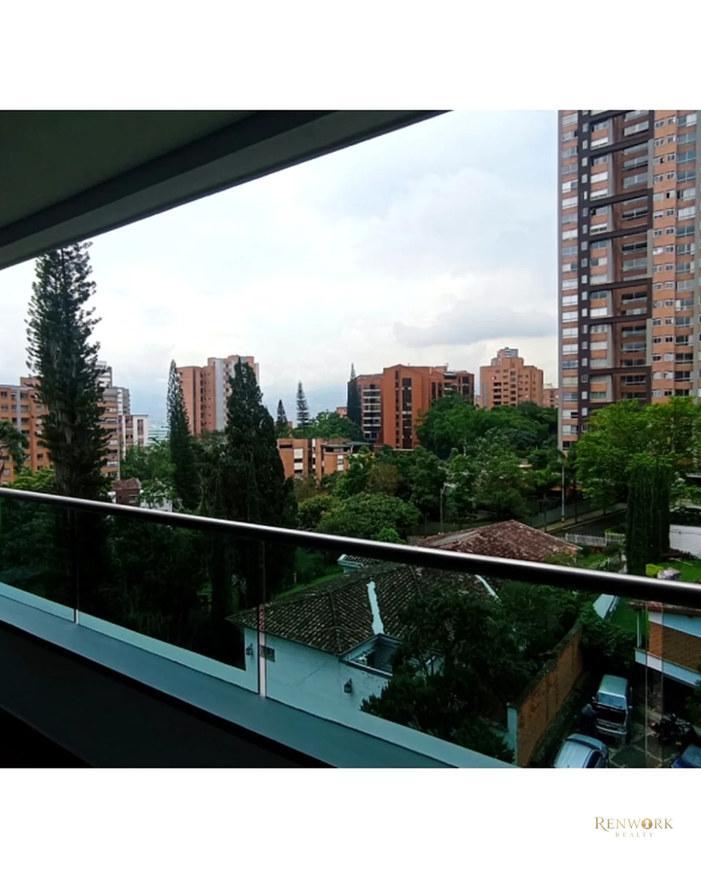VENTA APARTAMENTO, POBLADO CASTROPOL · foto 15