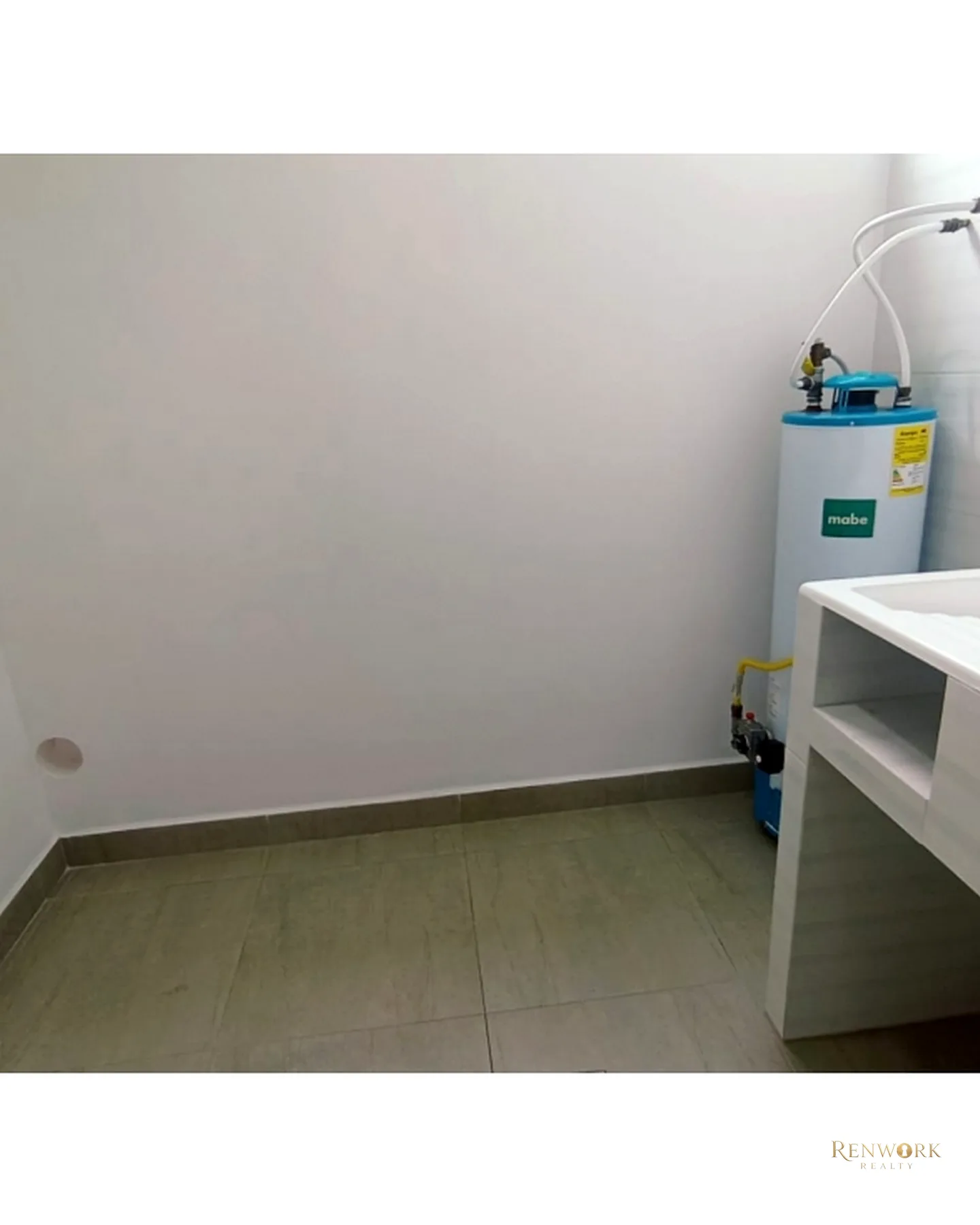 VENTA APARTAMENTO, POBLADO CASTROPOL · foto 13