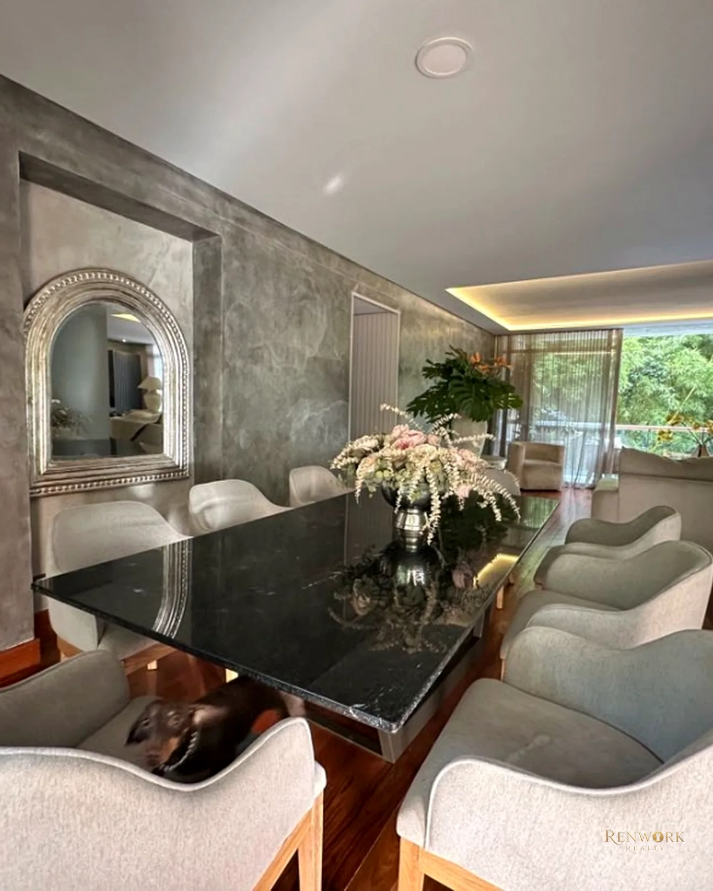 VENTA APARTAMENTO POBLADO CERCA AL TESORO · foto 6
