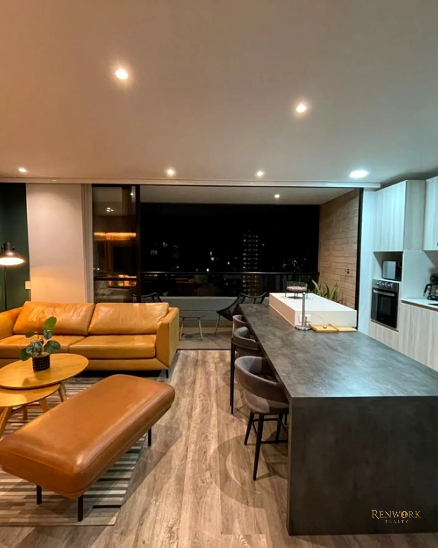 VENTA APARTAMENTO POBLADO · foto 1