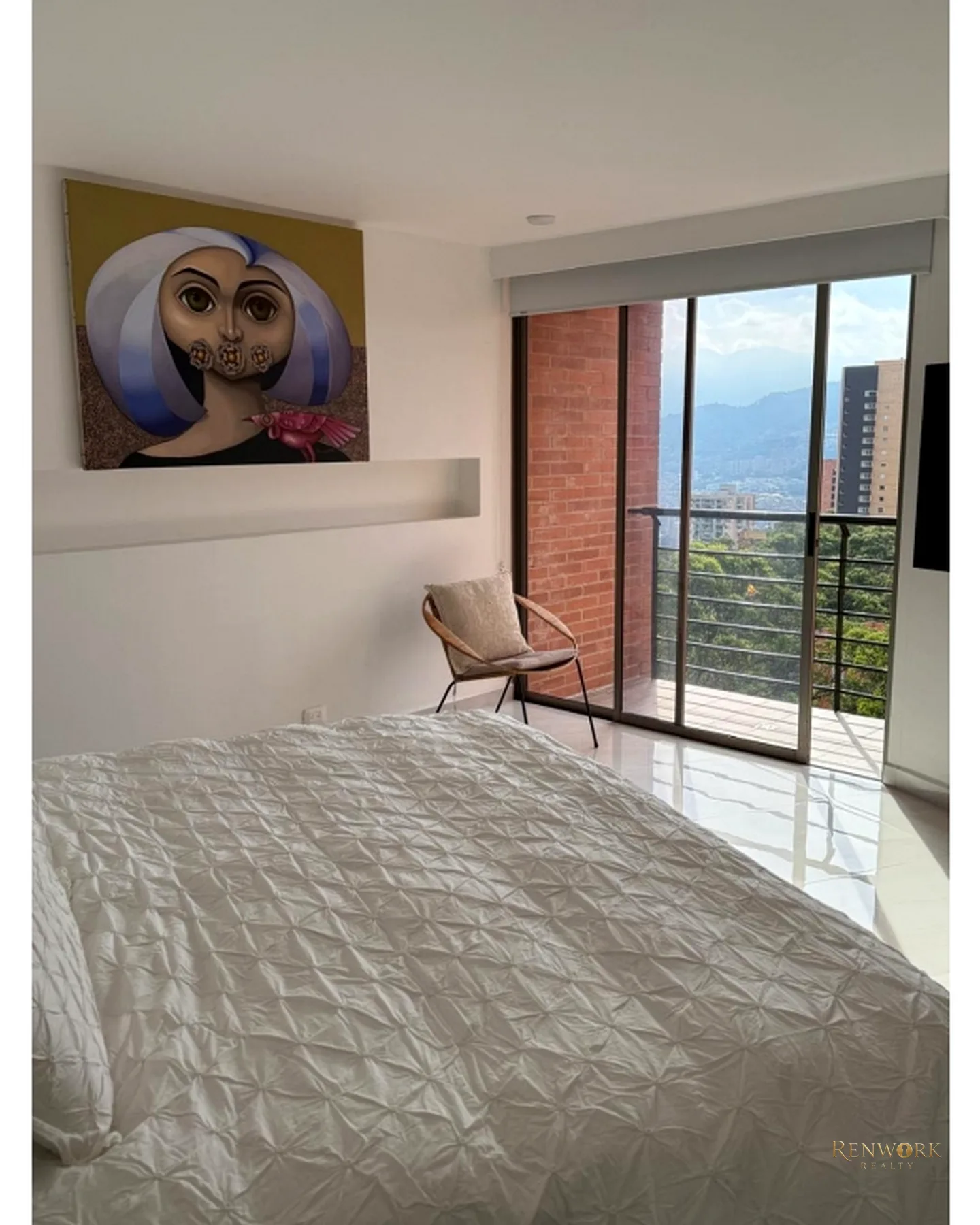 VENTA APARTAMENTO POBLADO EL TESORO · foto 5