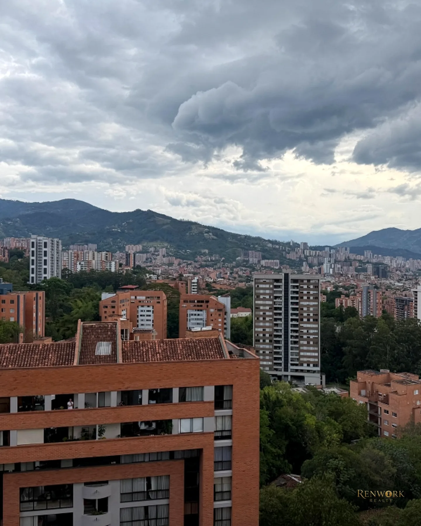 VENTA APARTAMENTO POBLADO ENTRE EL CAMPESTRE LA FRONTERA CERCA AL MALL · foto 23