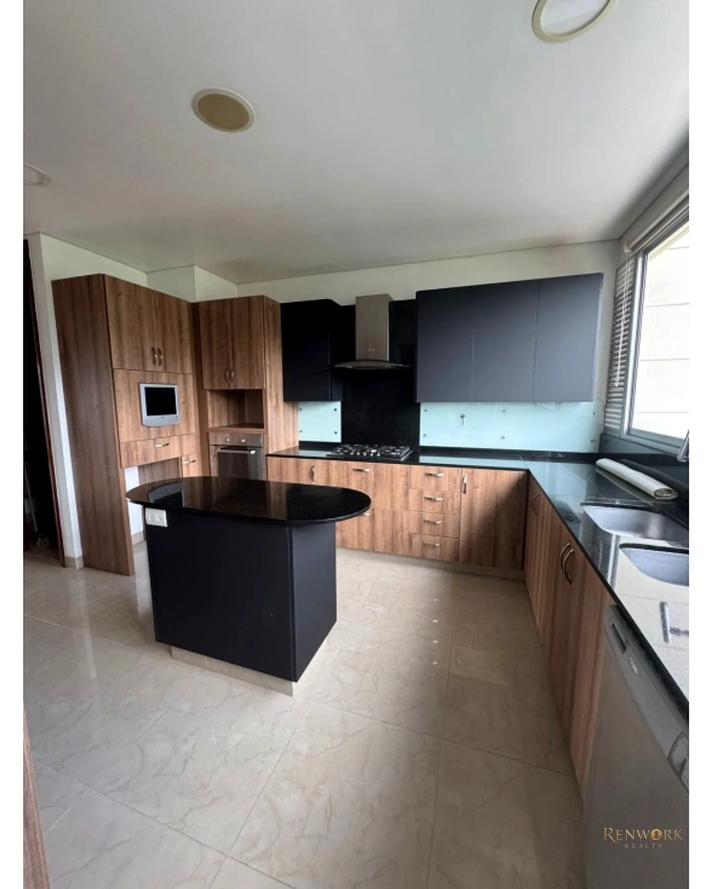 VENTA APARTAMENTO POBLADO LOMA DEL TESORO · foto 3
