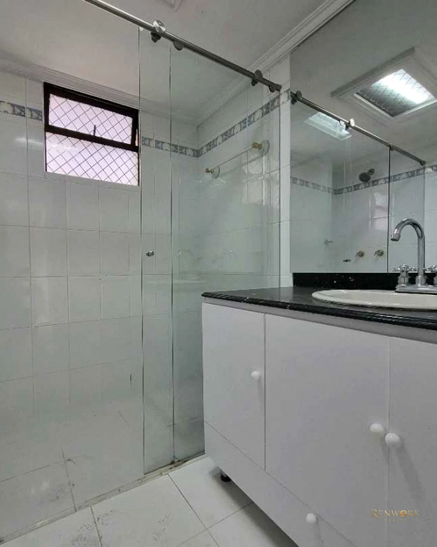 VENTA APARTAMENTO POBLADO LOMA DEL TESORO - PARA REMODELAR · foto 15
