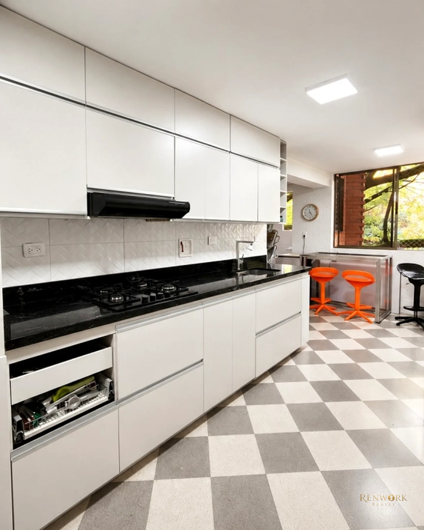 VENTA APARTAMENTO POBLADO-LOMA EL TESORO · foto 3