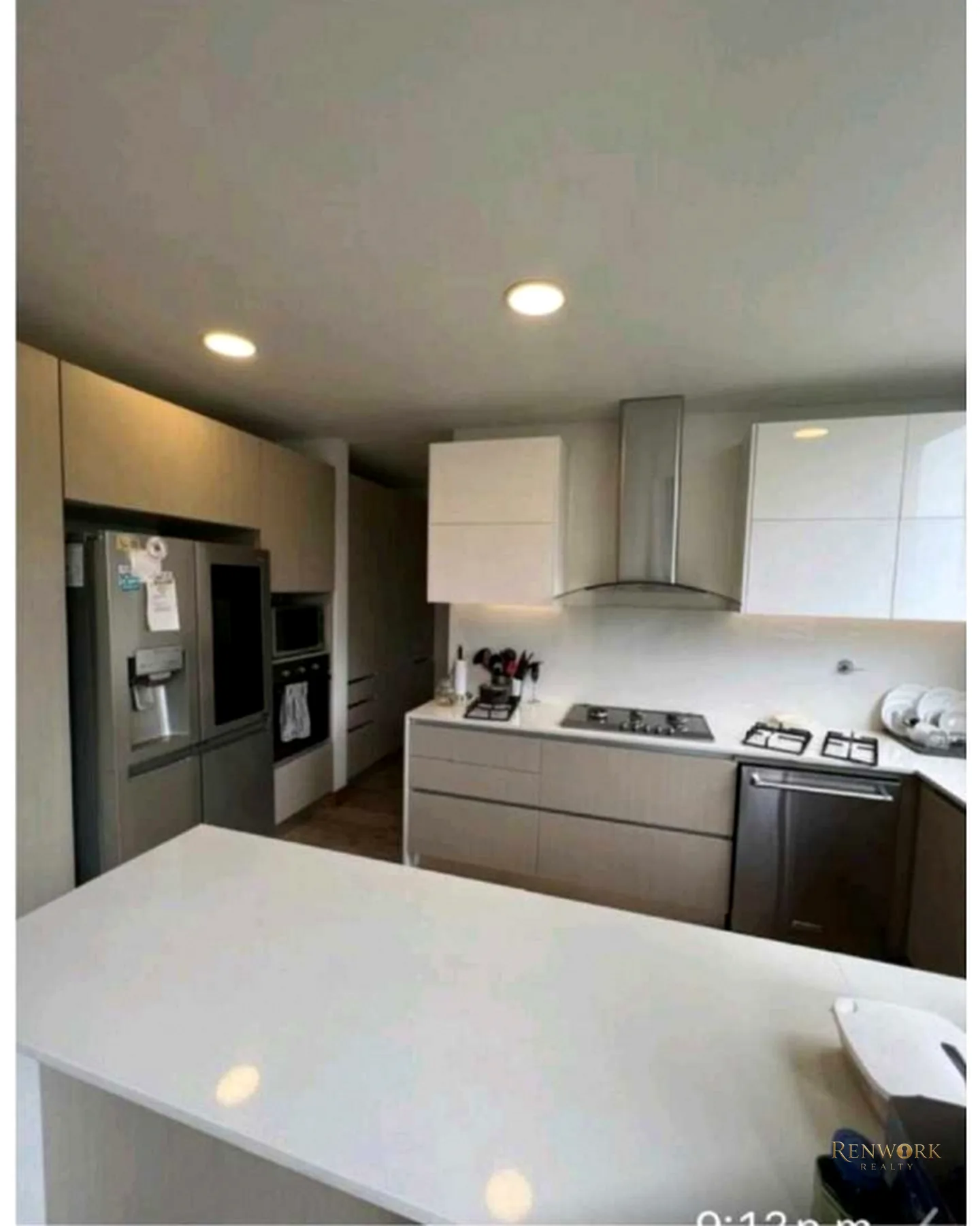 VENTA APARTAMENTO PREMIUM ALTOS DEL POBLADO VISTA ABIERTA A CIUDAD · foto 5