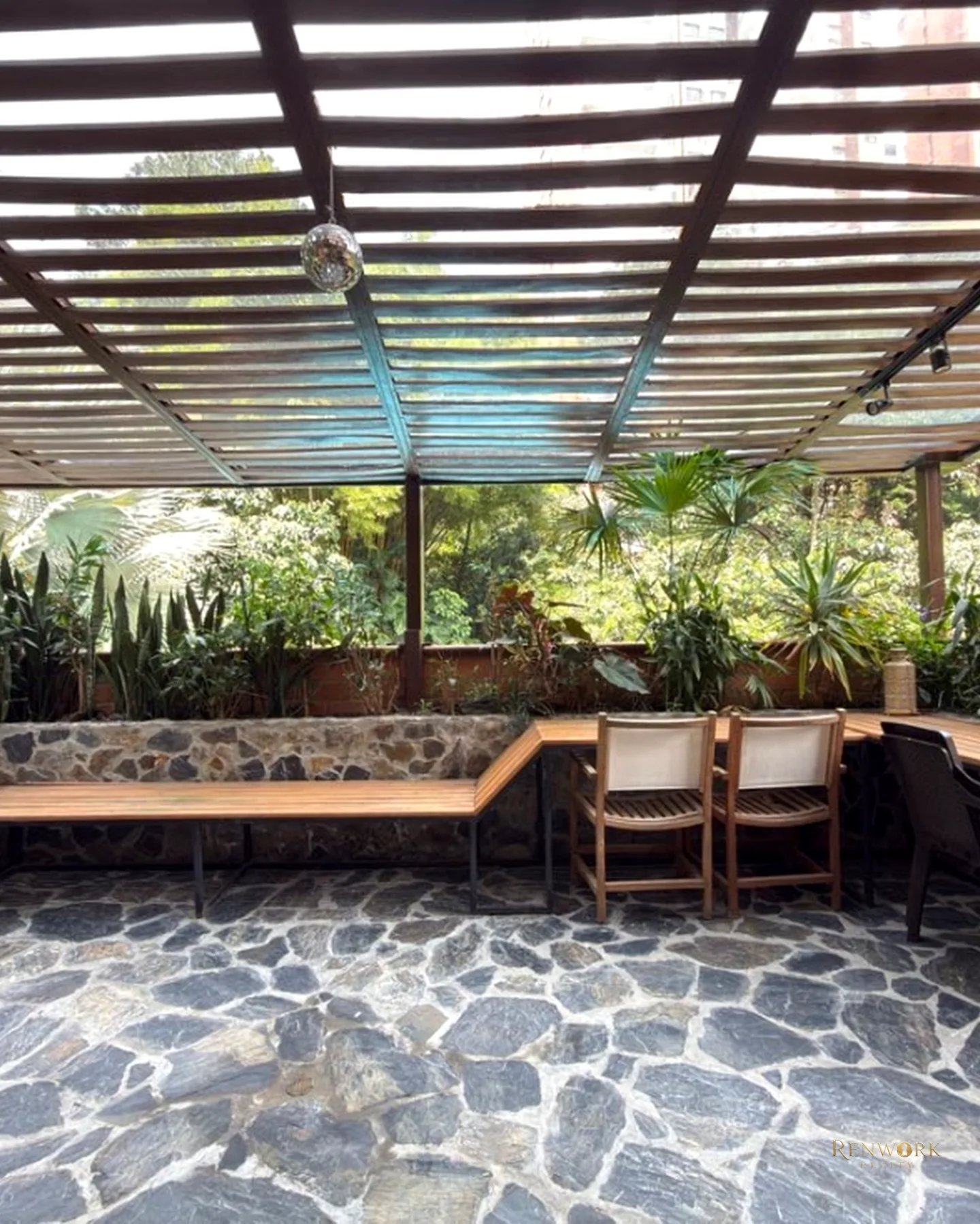 VENTA APARTAMENTO REMODELADO CERCA A AMSTERDAM · foto 11