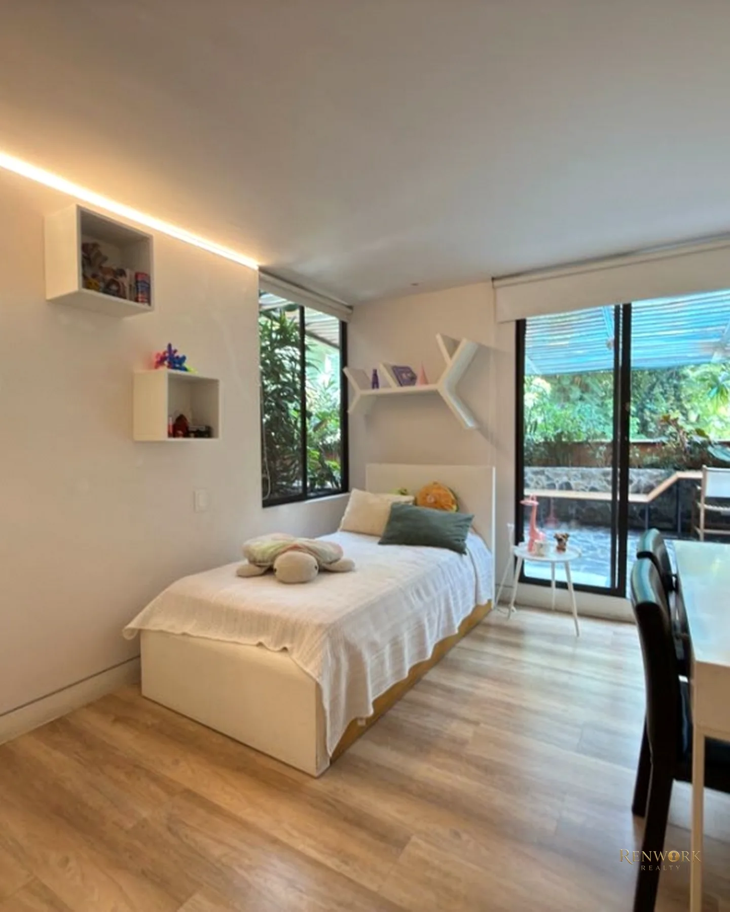 VENTA APARTAMENTO REMODELADO CERCA A AMSTERDAM · foto 7