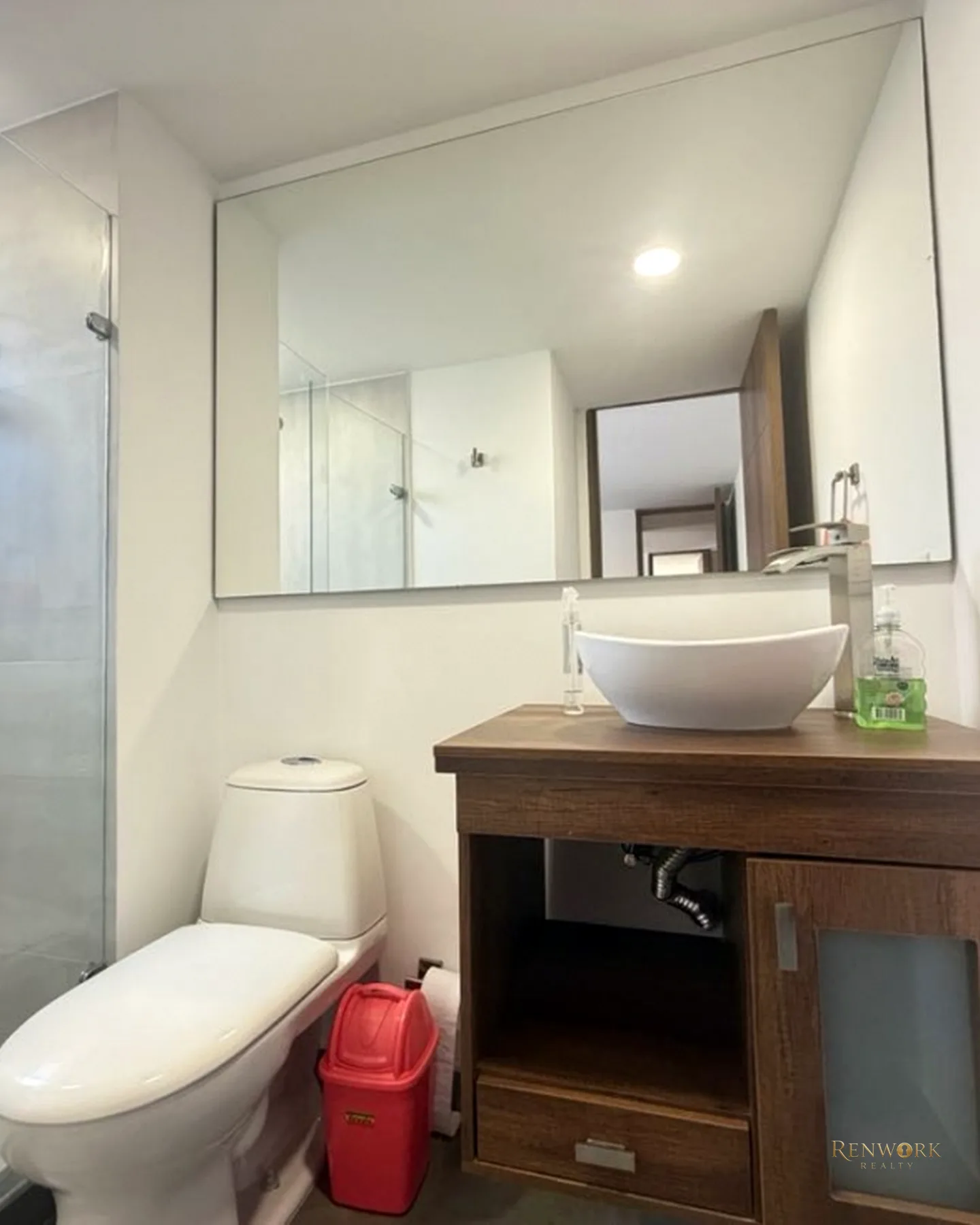 VENTA APARTAMENTO REMODELADO CERCA A PROVENZA,SIN RUIDO, SITIO TRANQUI · foto 13